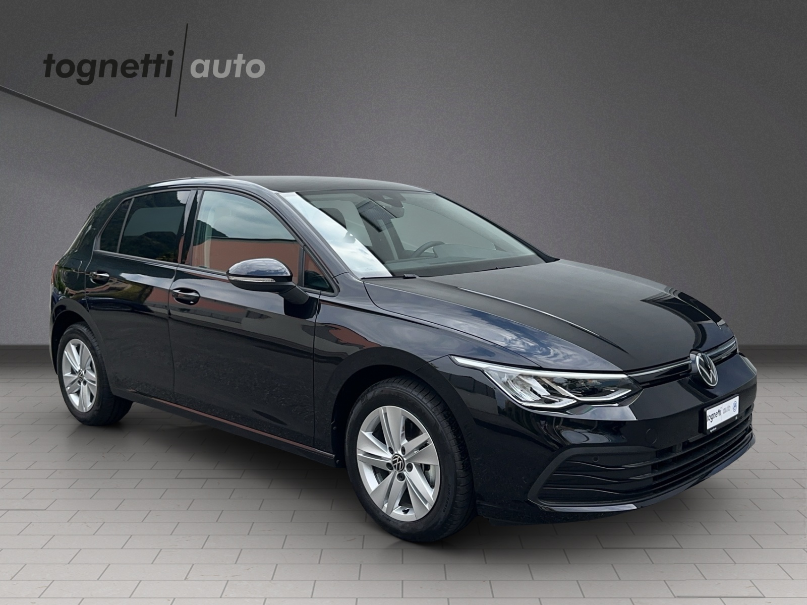 VW Golf 1.0 eTSI mHEV ACTLife DSG-image-1
