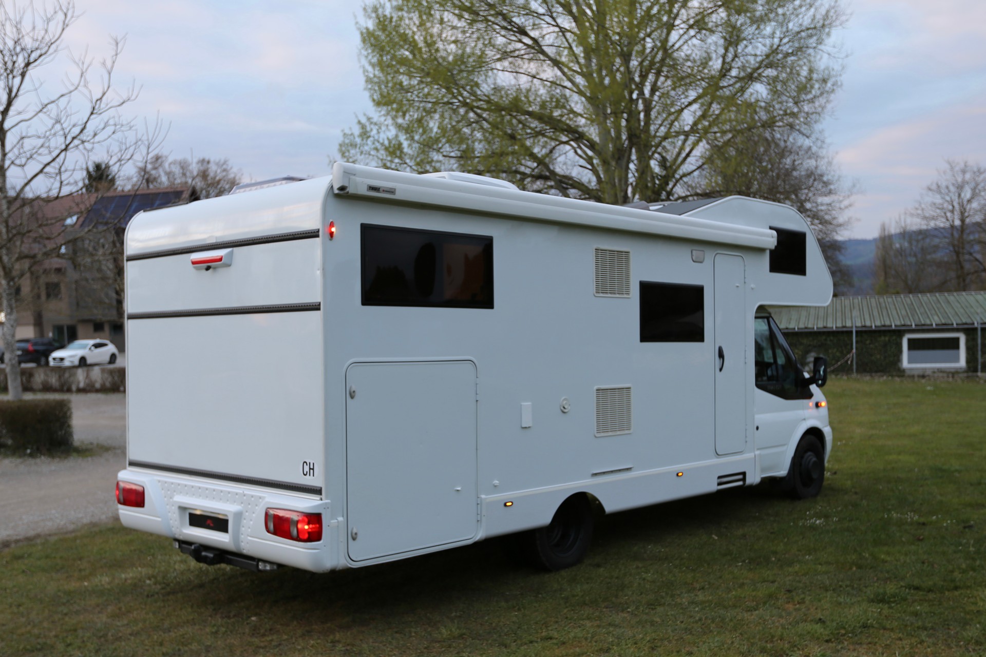 CARADO Einzigartiger autarker Camper-image-21