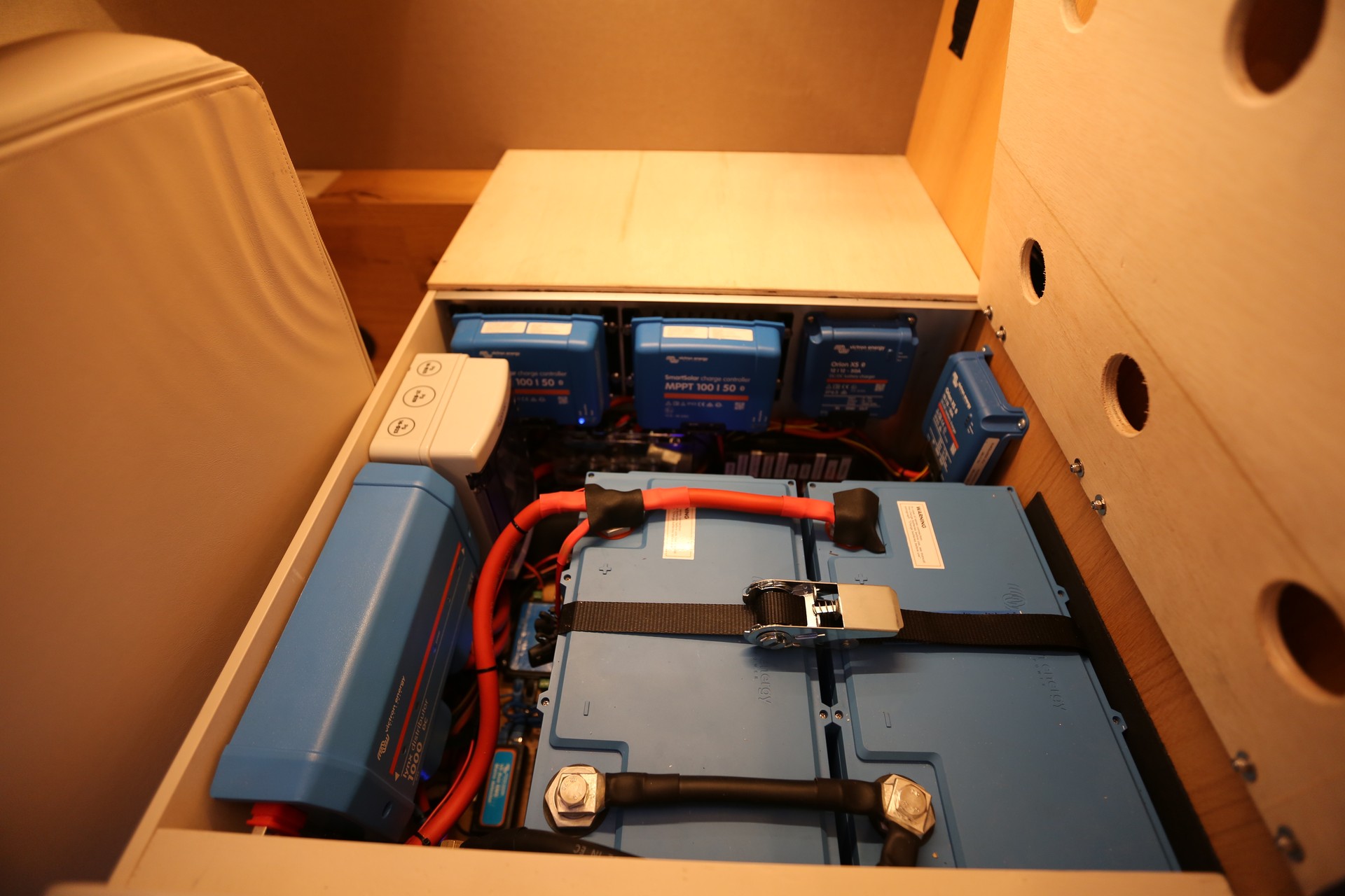 CARADO Einzigartiger autarker Camper-image-15