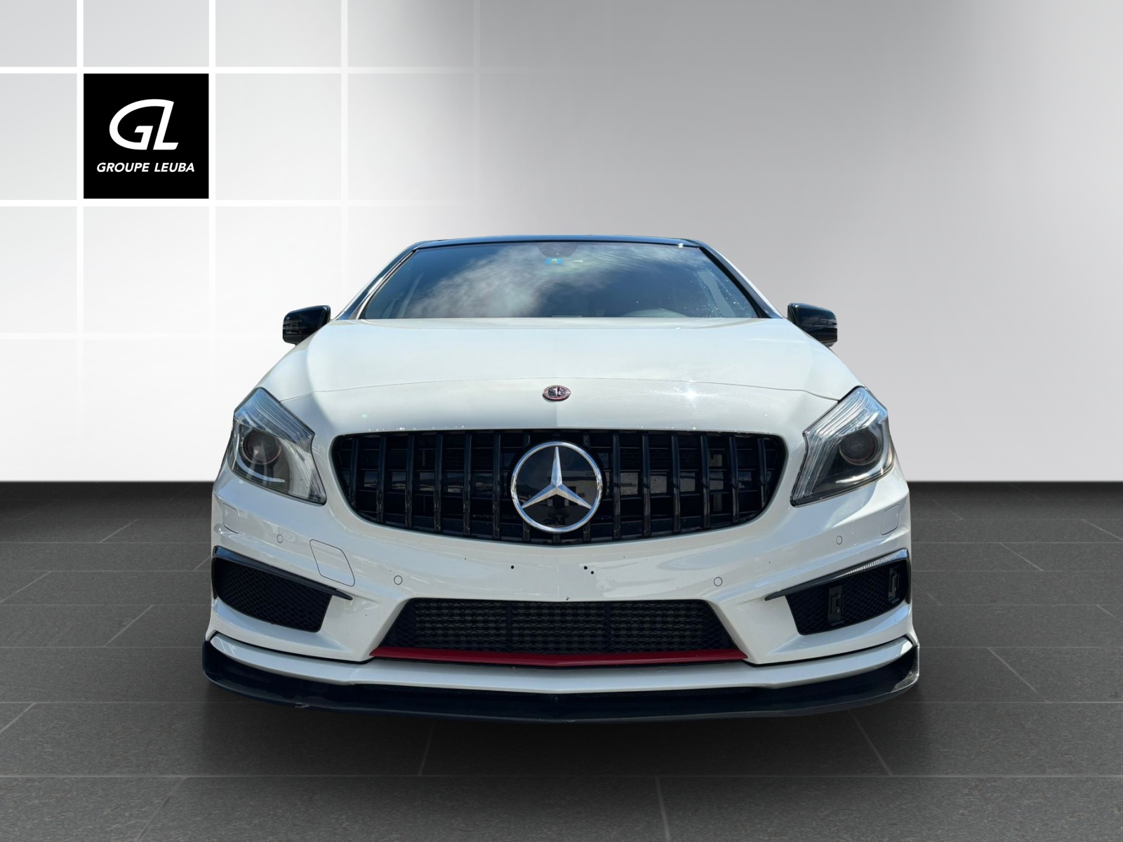 MERCEDES-BENZ A 250 Sport-image-2