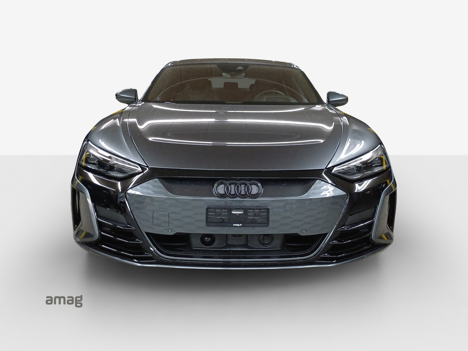AUDI e-tron GT quattro-image-7