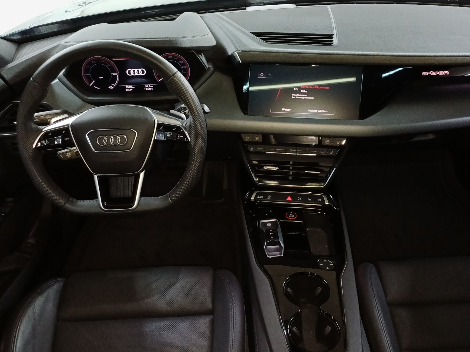 AUDI e-tron GT quattro-image-9