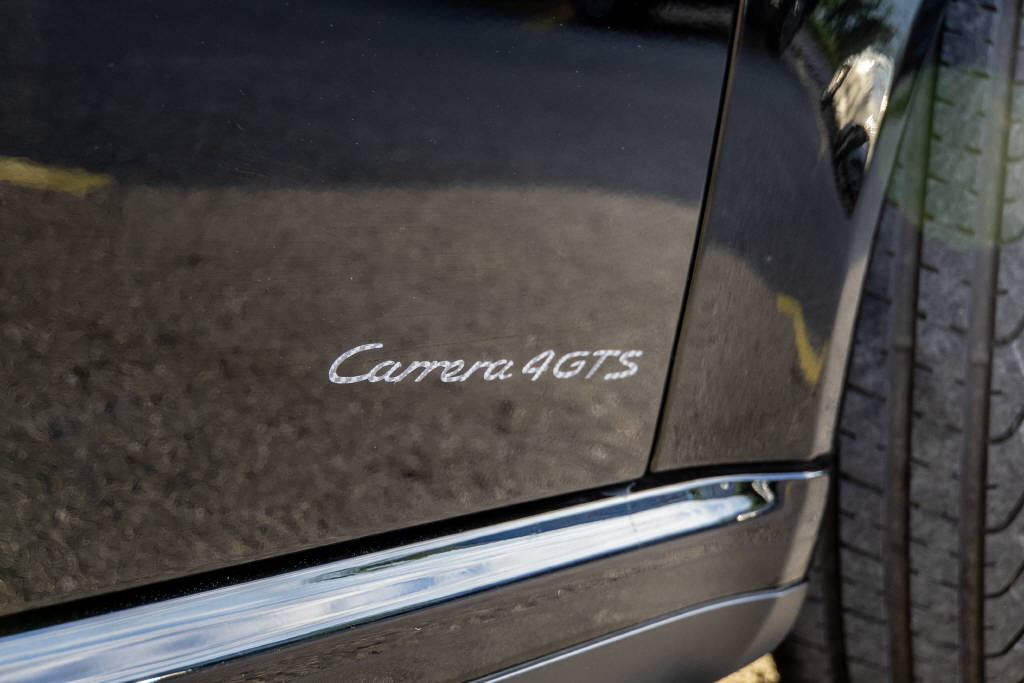 PORSCHE 911 Cabriolet 3.8 Carrera 4 GTS PDK-image-23