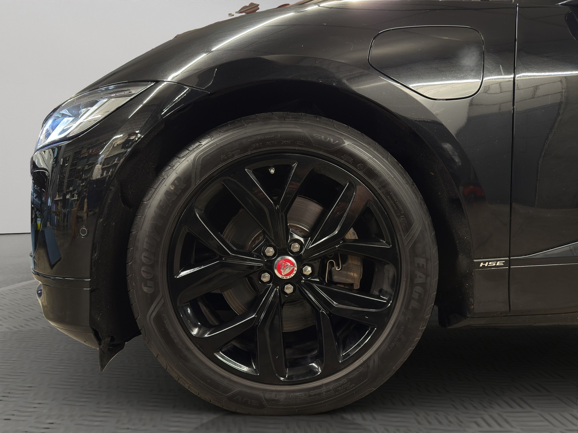 JAGUAR I-Pace EV400 HSE AWD-image-12