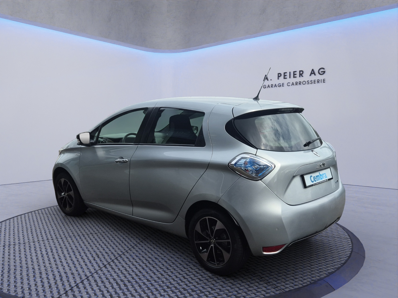 RENAULT Zoe Iconic R110 (incl. Batterie)-showroom-element-3