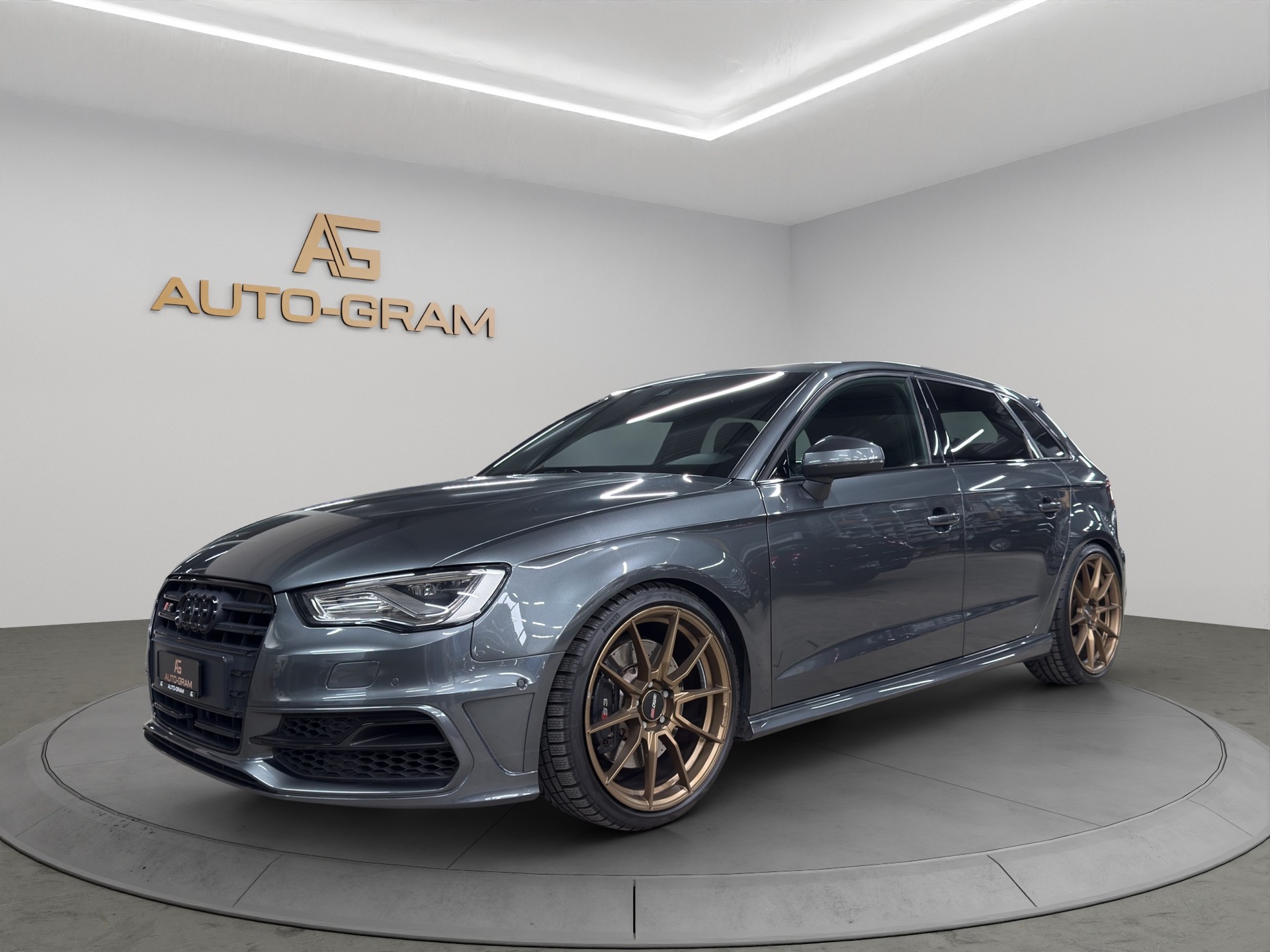 AUDI S3 Sportback 2.0 TFSI quattro S-tronic-image-0