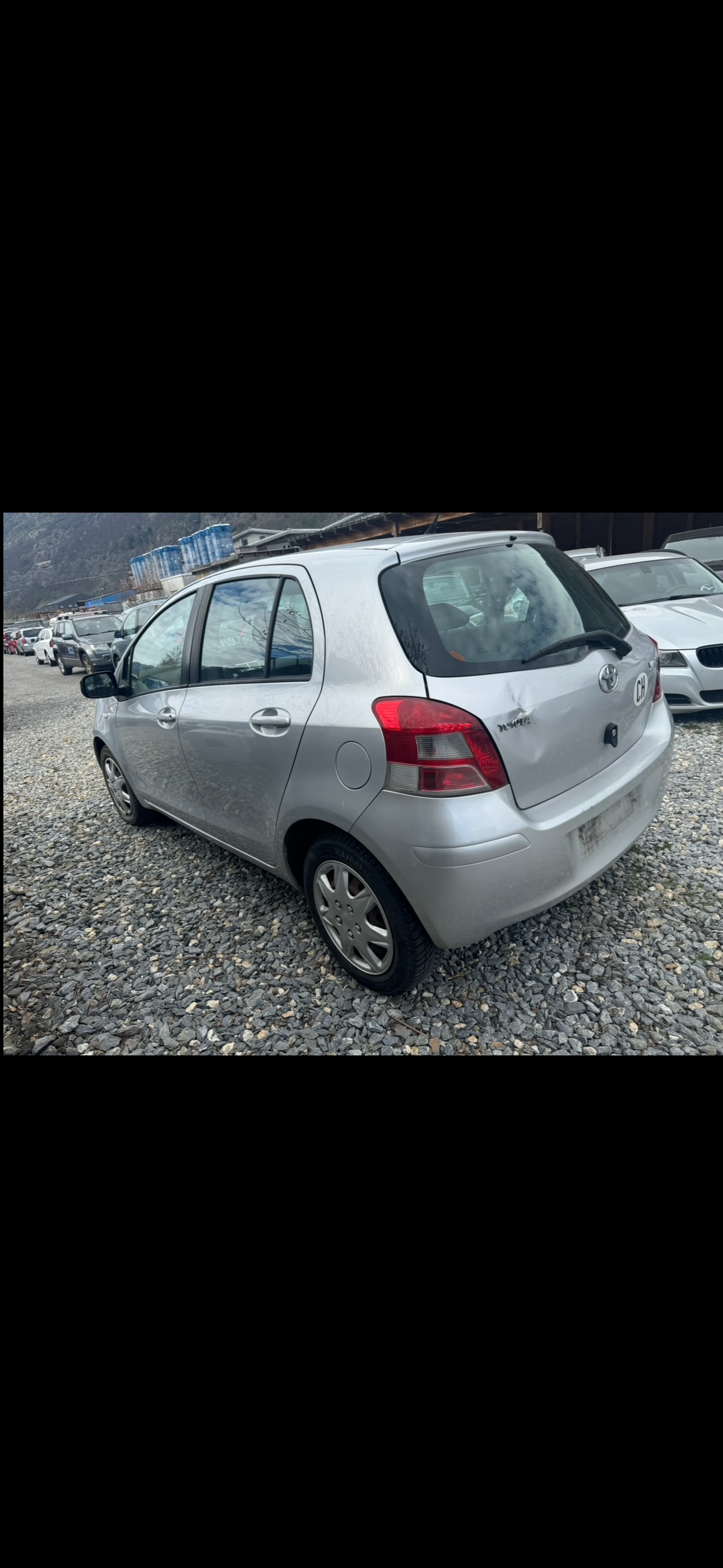 TOYOTA Yaris 1.33 Linea Sol Premium-image-7