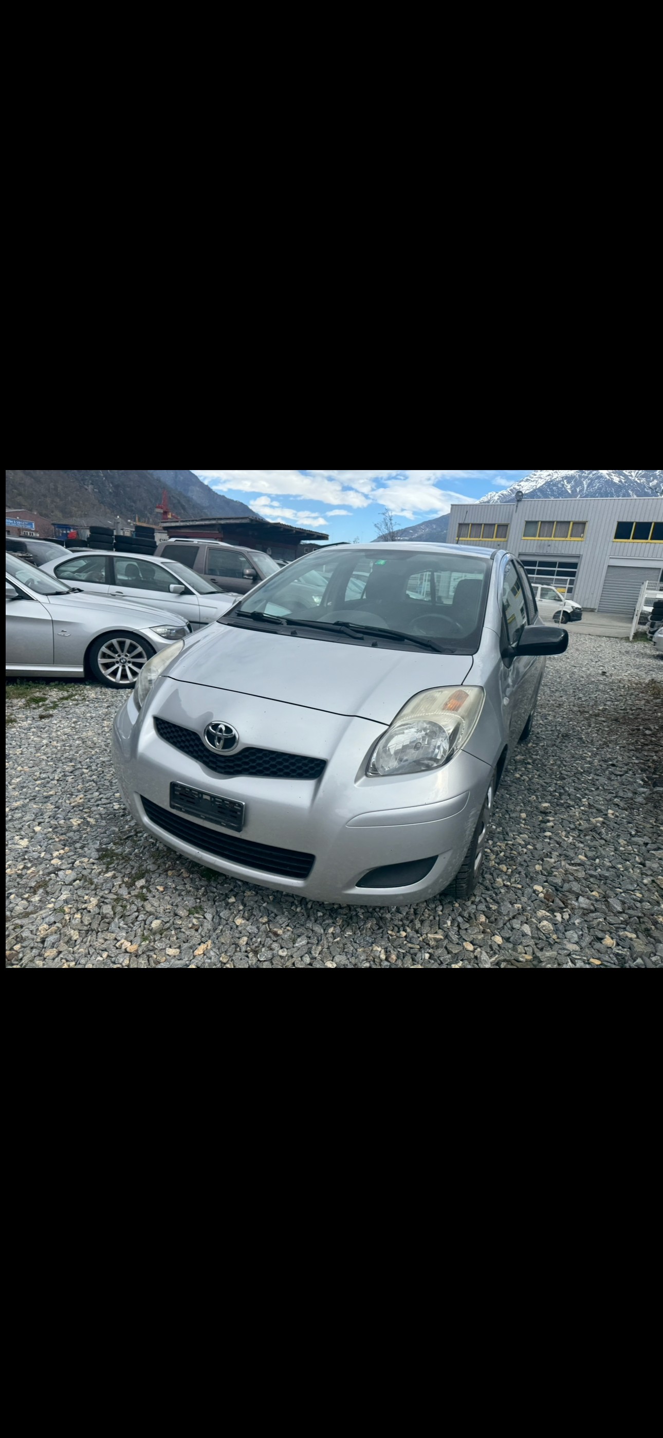 TOYOTA Yaris 1.33 Linea Sol Premium-image-9