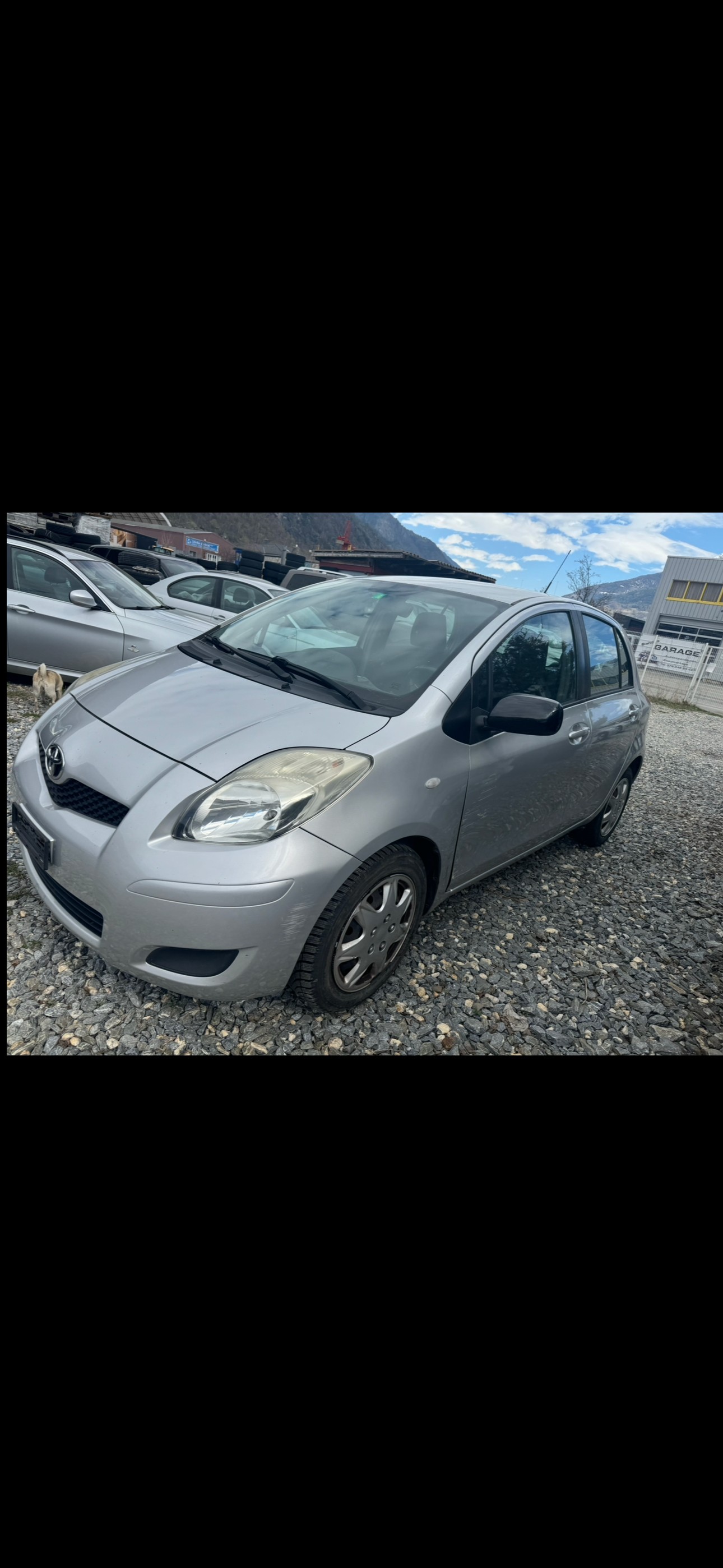 TOYOTA Yaris 1.33 Linea Sol Premium-image-0