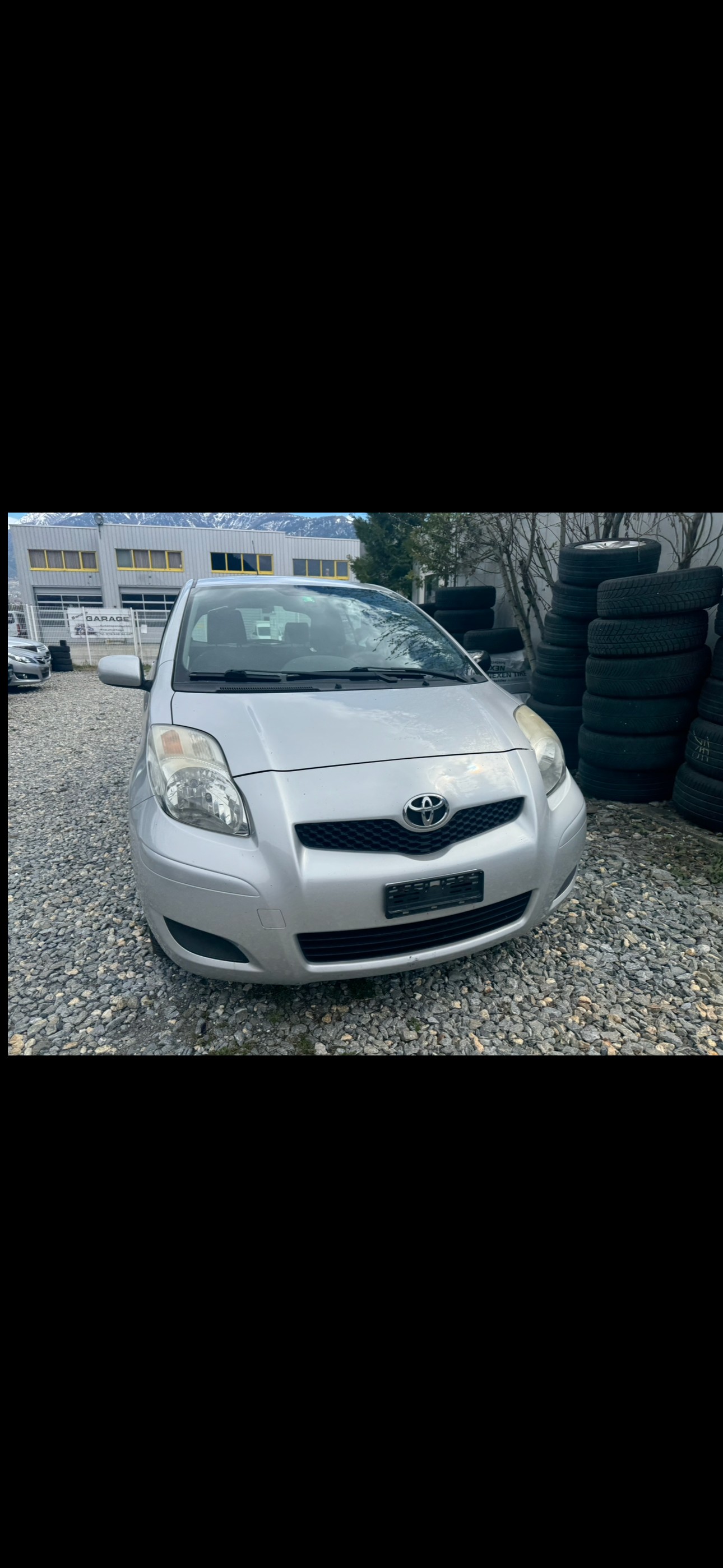 TOYOTA Yaris 1.33 Linea Sol Premium-image-3