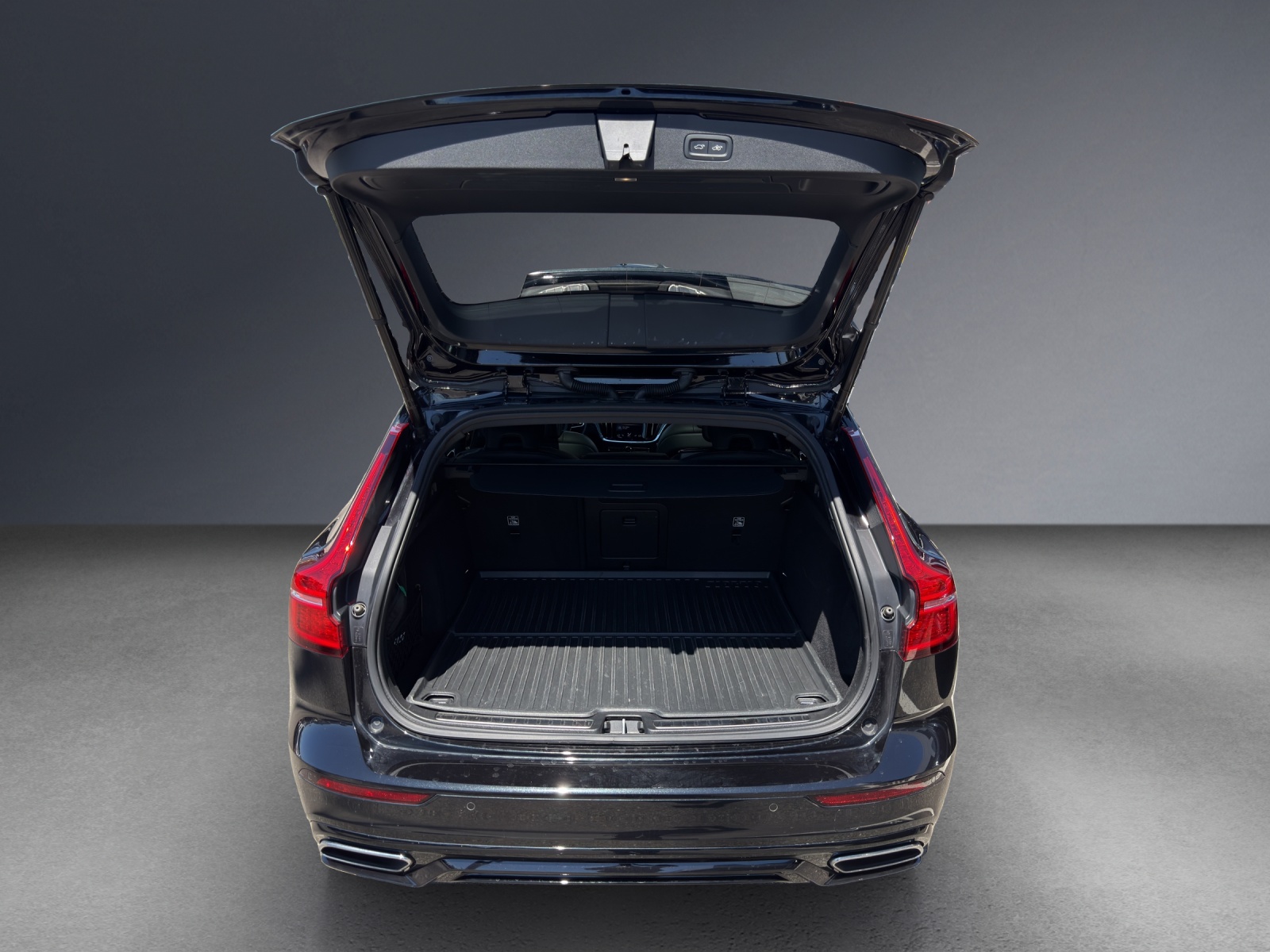 VOLVO V60 B4 Diesel Mild Hybrid R-Design Geartronic-image-5