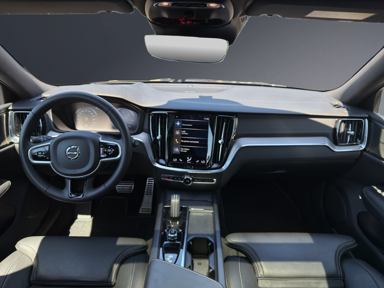 VOLVO V60 B4 Diesel Mild Hybrid R-Design Geartronic-image-10