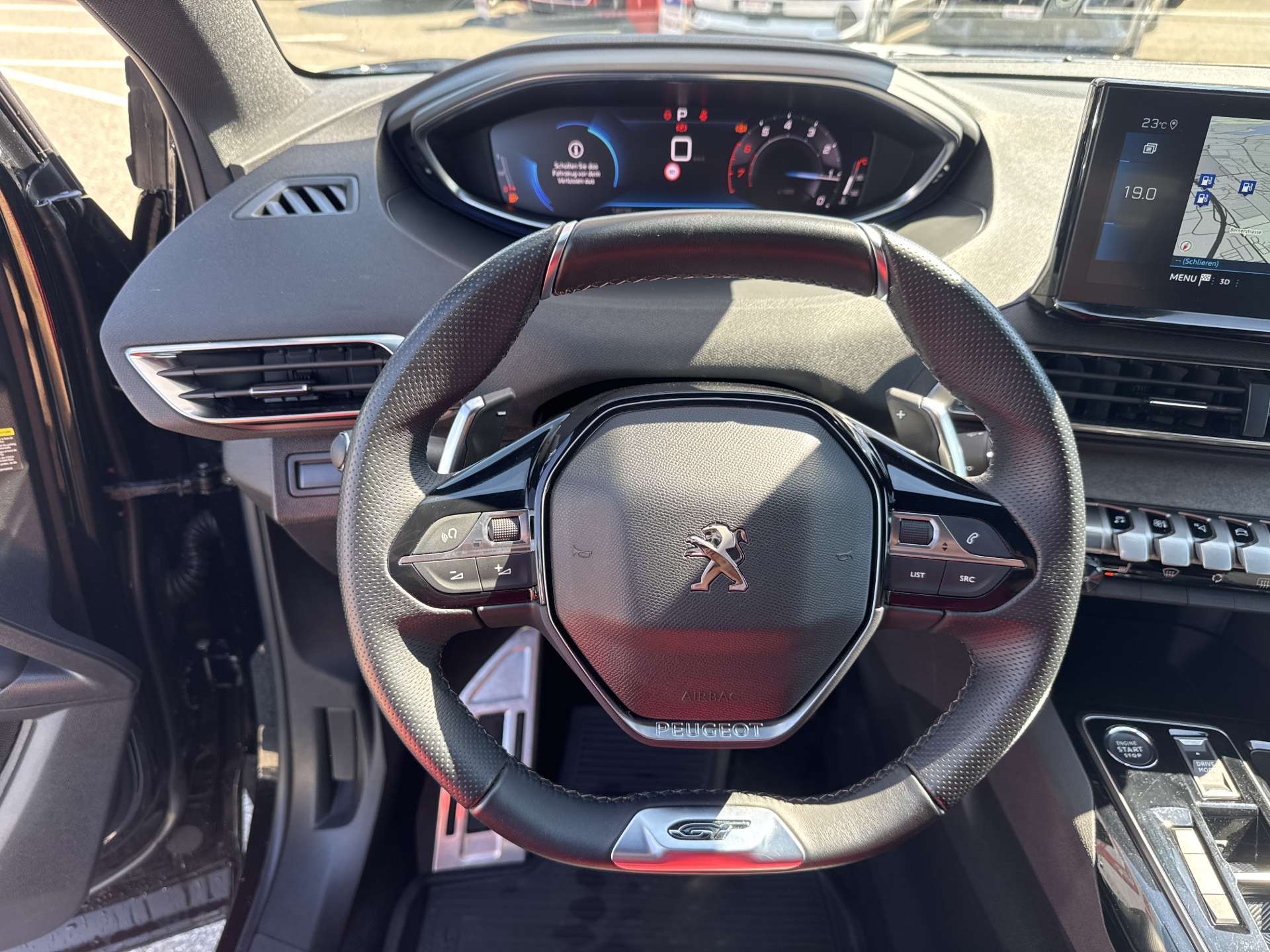PEUGEOT 3008 1.2 PureTech GT EAT-Automat-image-15