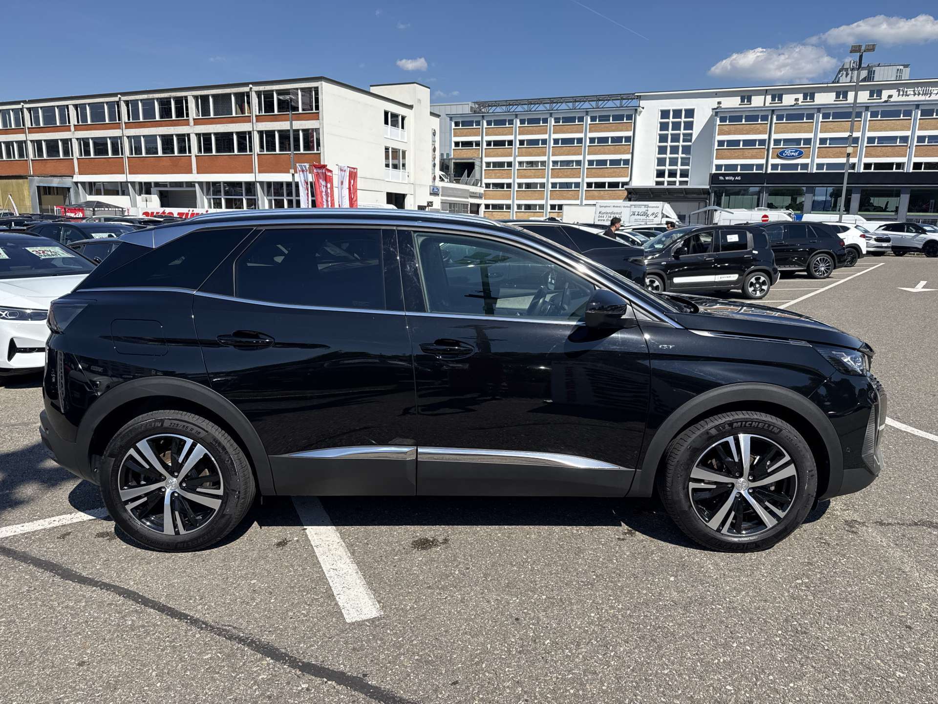 PEUGEOT 3008 1.2 PureTech GT EAT-Automat-image-10