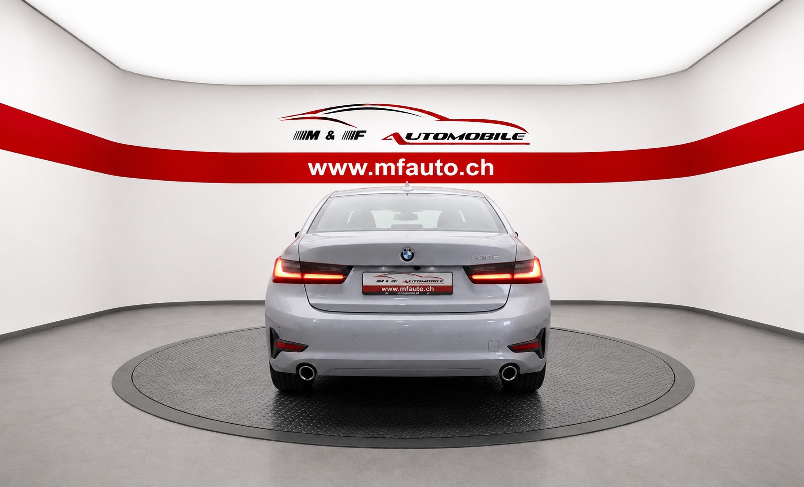 BMW 320d xDrive CH FAHRZEUG-image-5