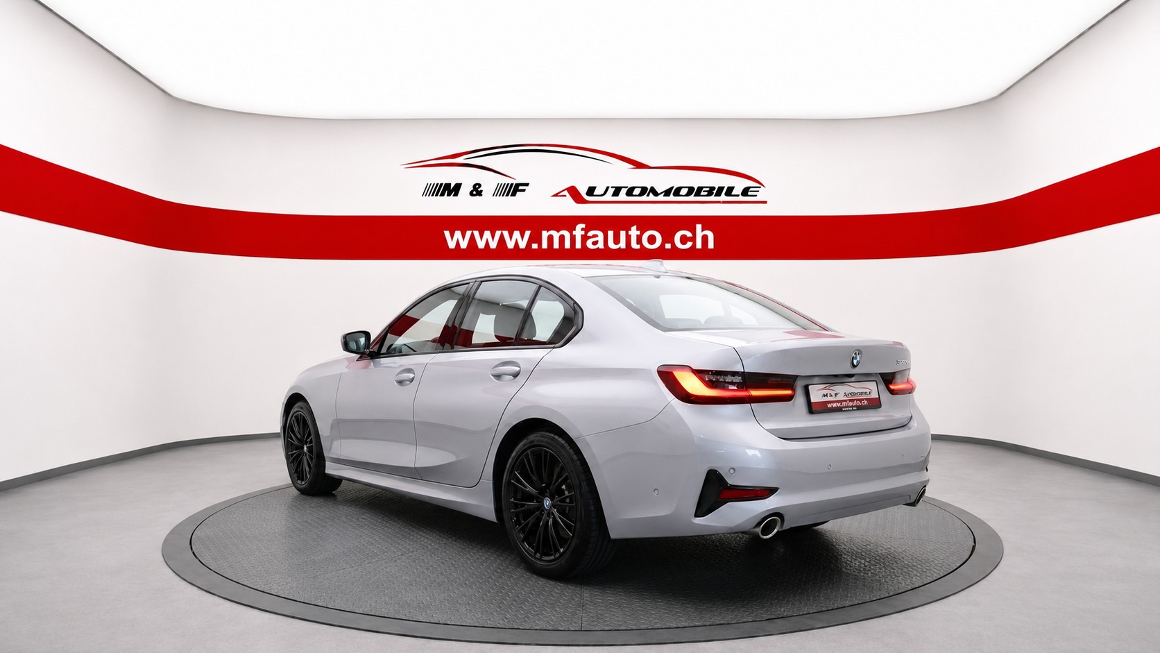 BMW 320d xDrive CH FAHRZEUG-image-4