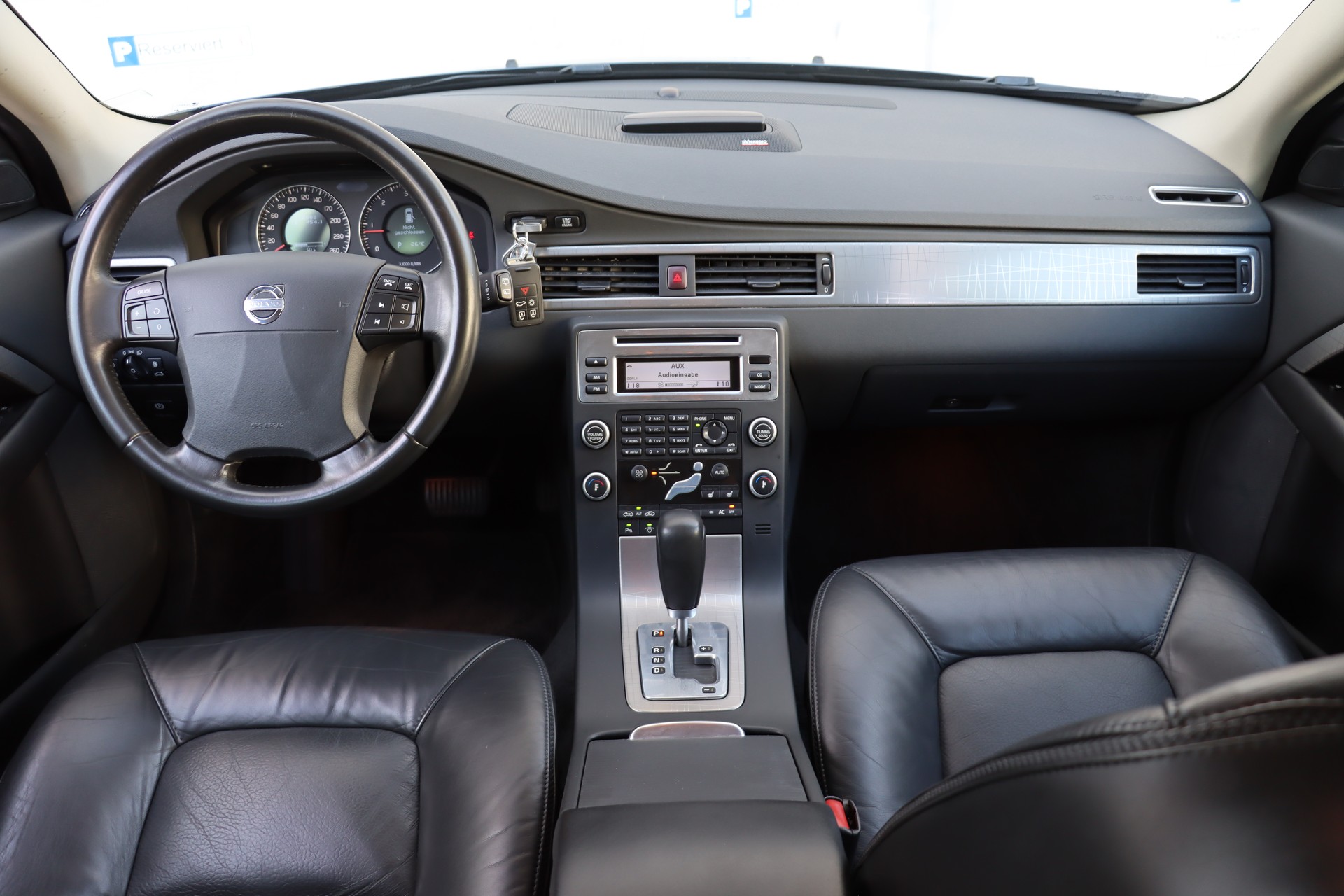 VOLVO XC70 D5 AWD Summum Geartronic-image-5