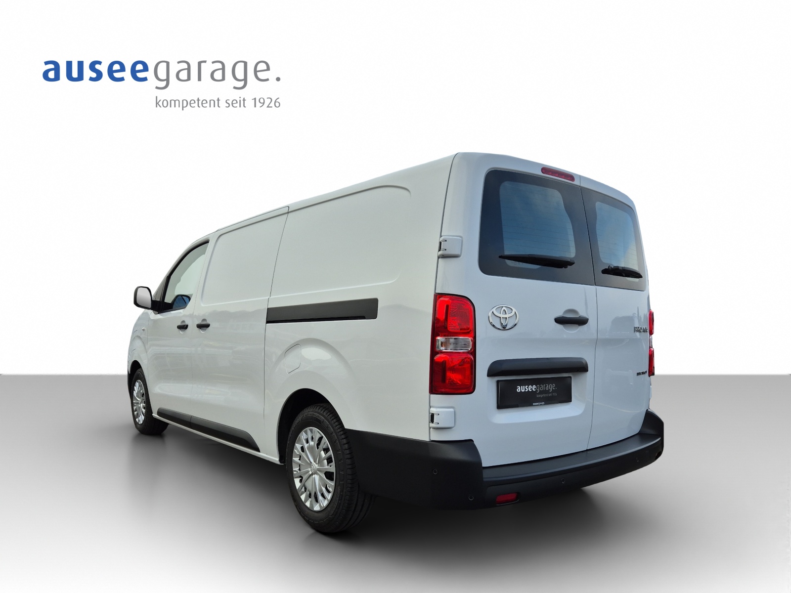 TOYOTA PROACE Van L2 75KWh Advanced-showroom-element-2