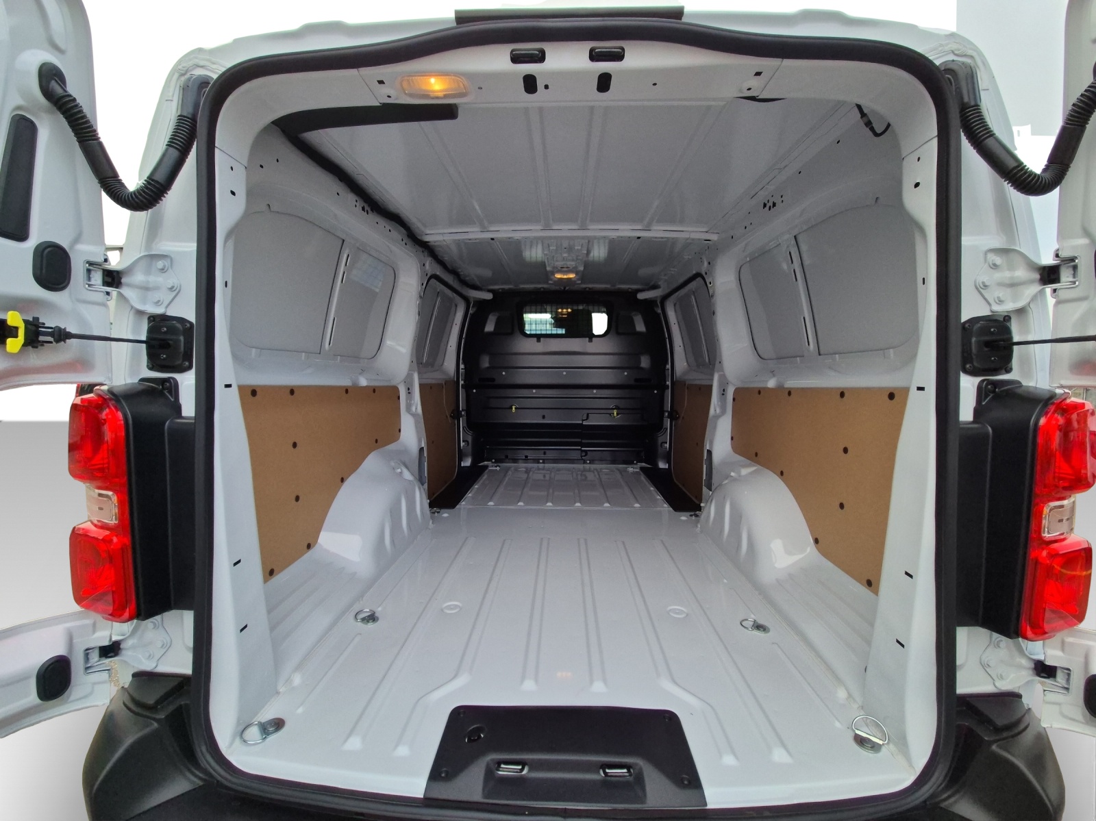 TOYOTA PROACE Van L2 75KWh Advanced-image-10