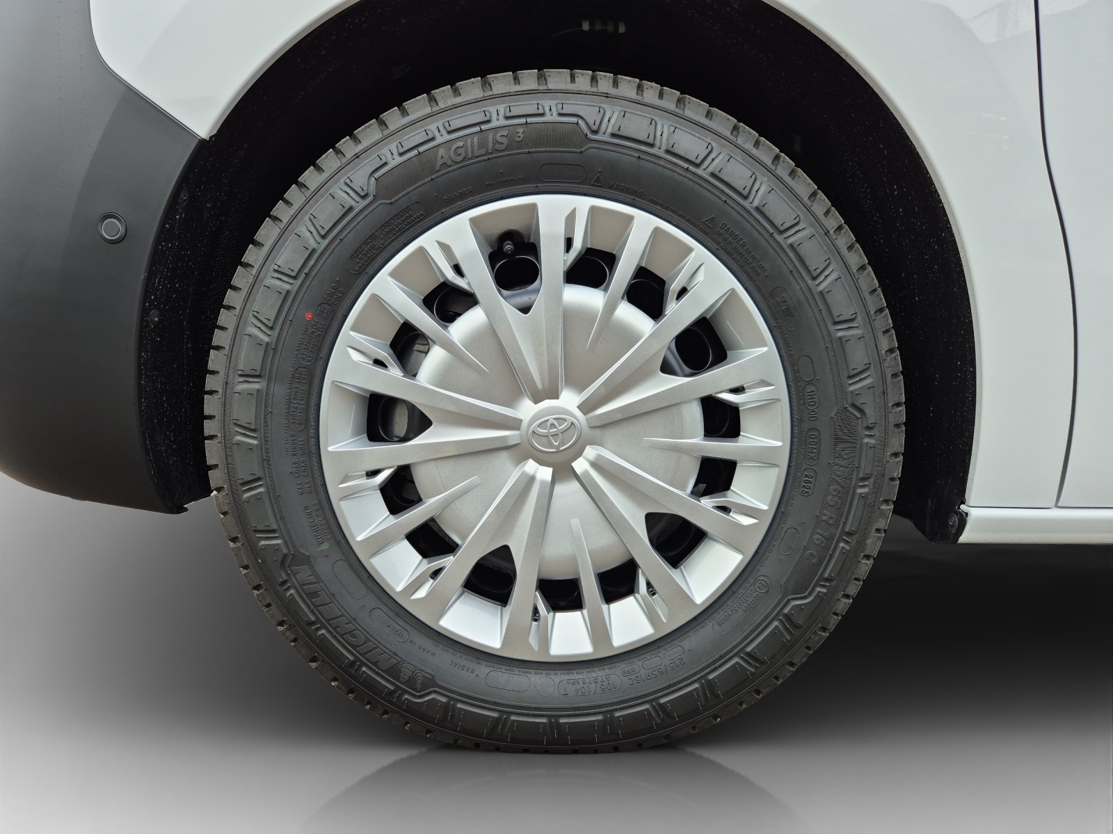 TOYOTA PROACE Van L2 75KWh Advanced-image-11