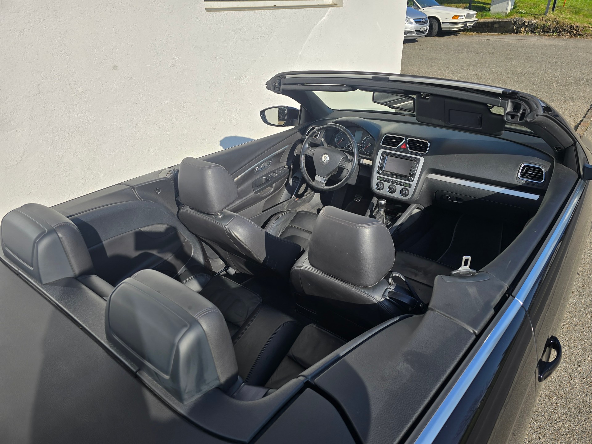 VW Eos 2.0 FSI Turbo-image-3
