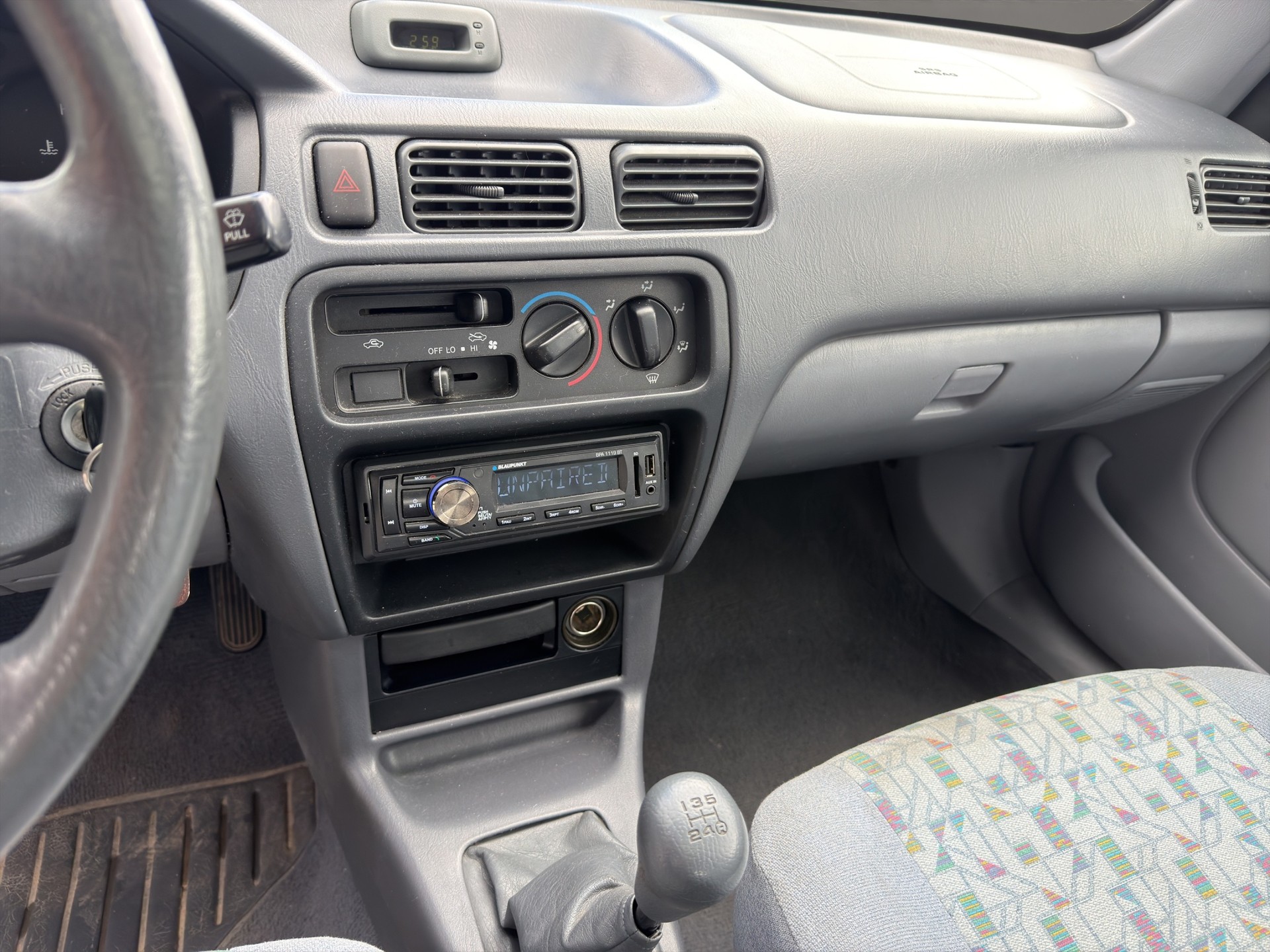 TOYOTA Starlet 1.3 Crystal-image-13