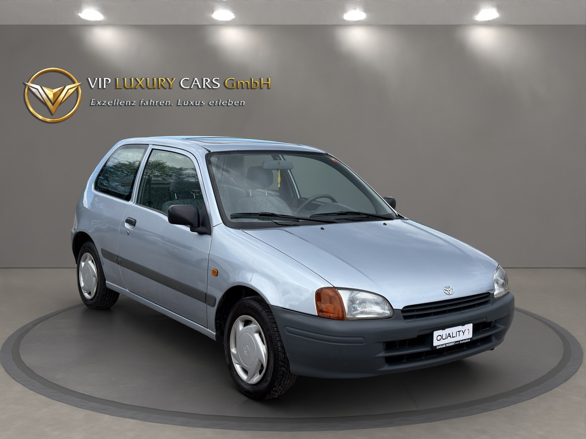 TOYOTA Starlet 1.3 Crystal-showroom-element-3