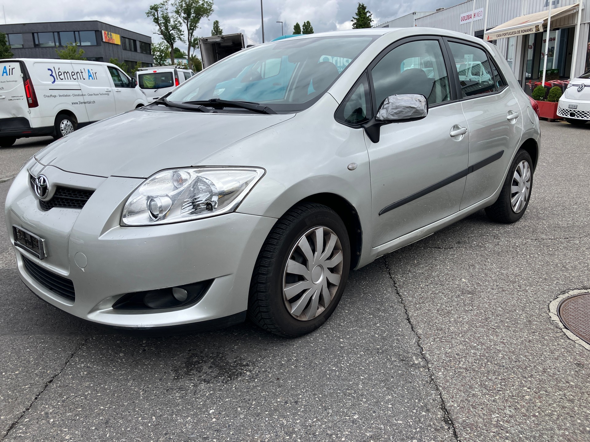 TOYOTA Auris 1.6 Linea Luna-image-0