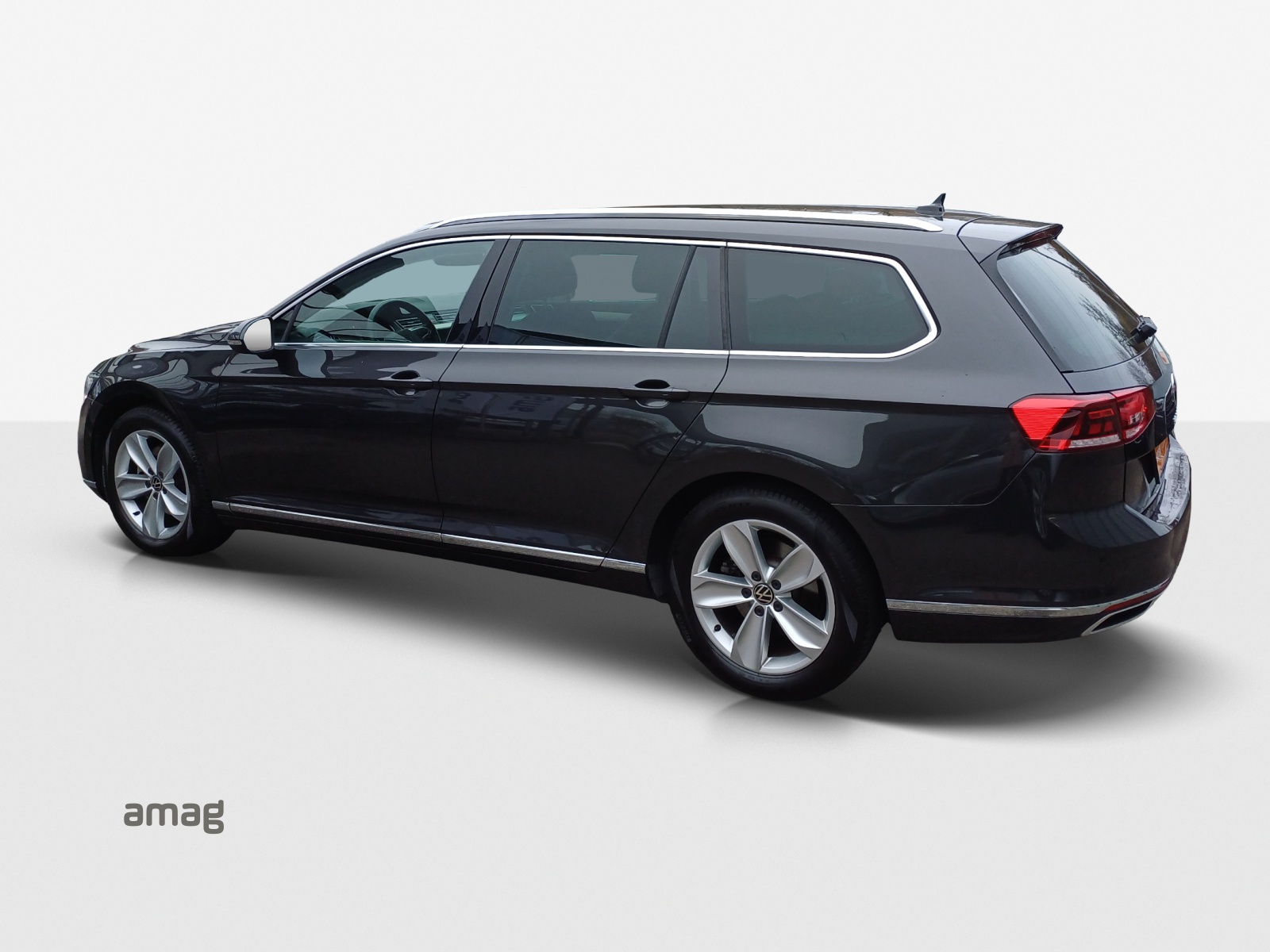 VW Passat 2.0 TDI BMT Elegance 4Motion DSG-image-2