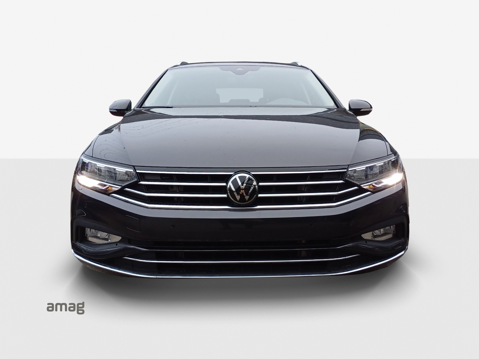 VW Passat 2.0 TDI BMT Elegance 4Motion DSG-image-4