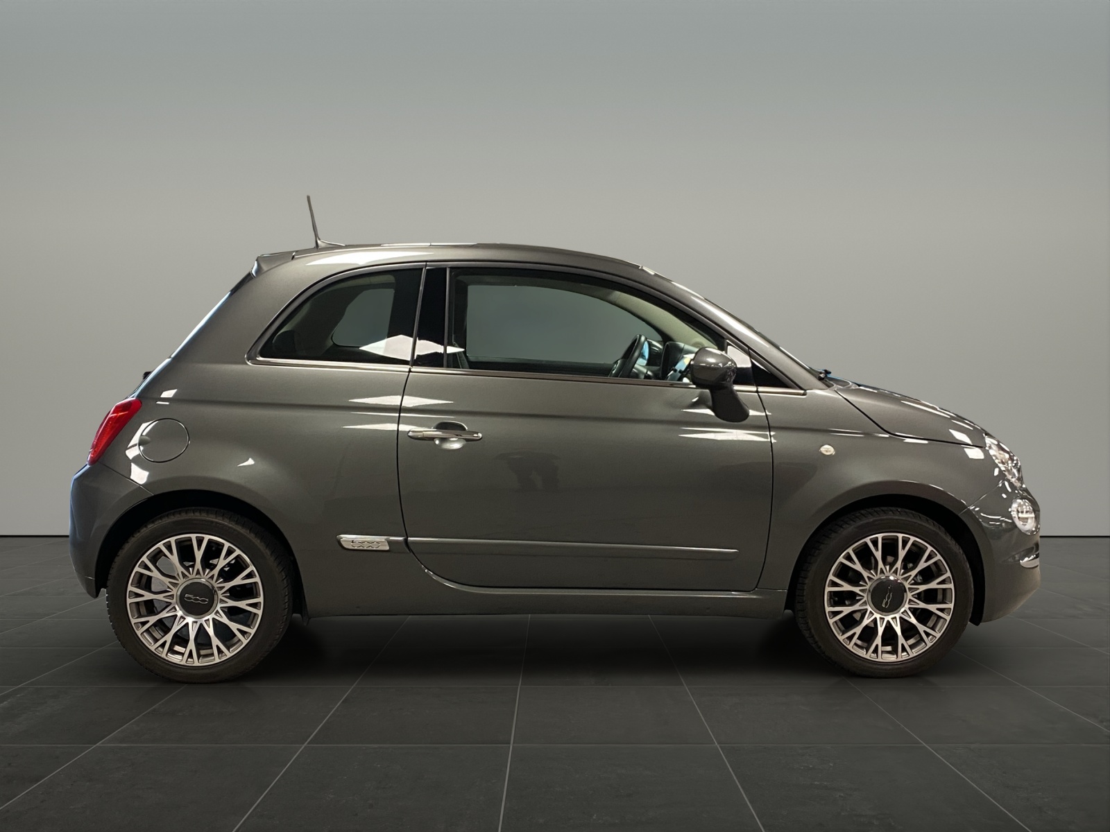 FIAT 500 1.2 Lounge-image-7
