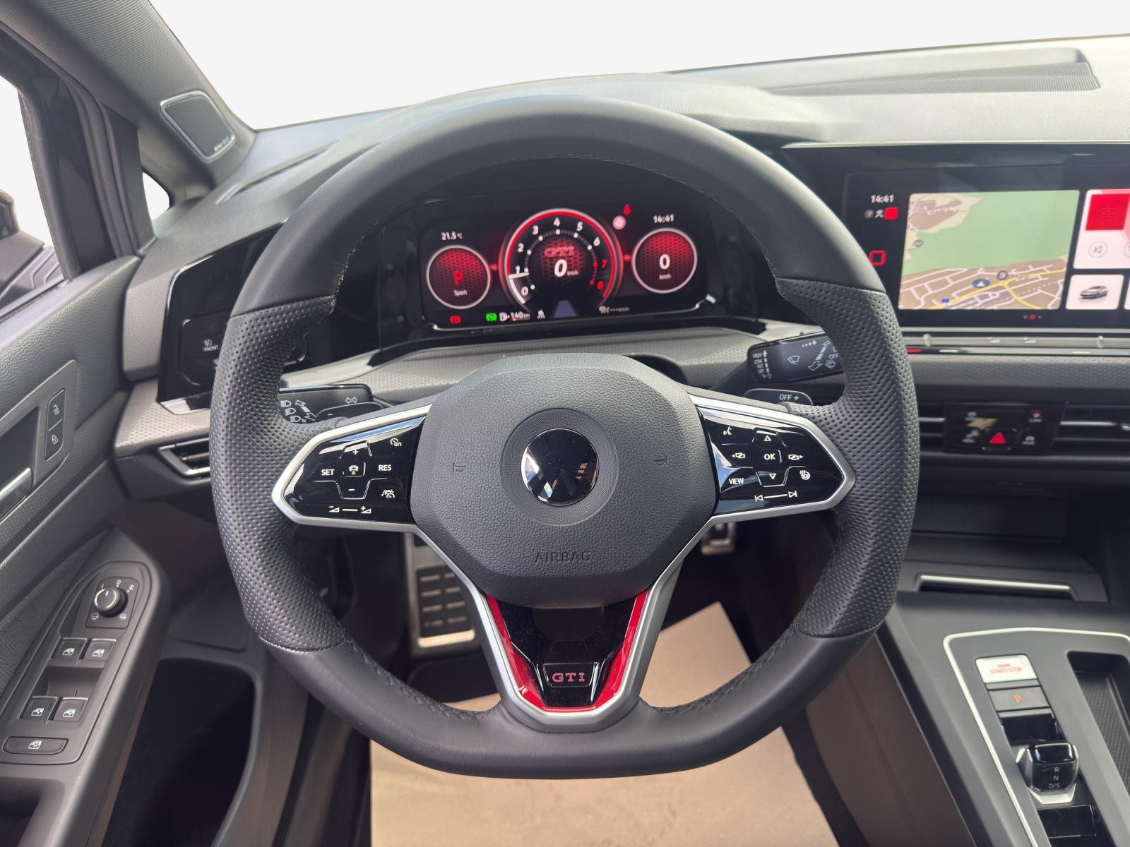 VW Golf 2.0 TSI GTI DSG-image-9