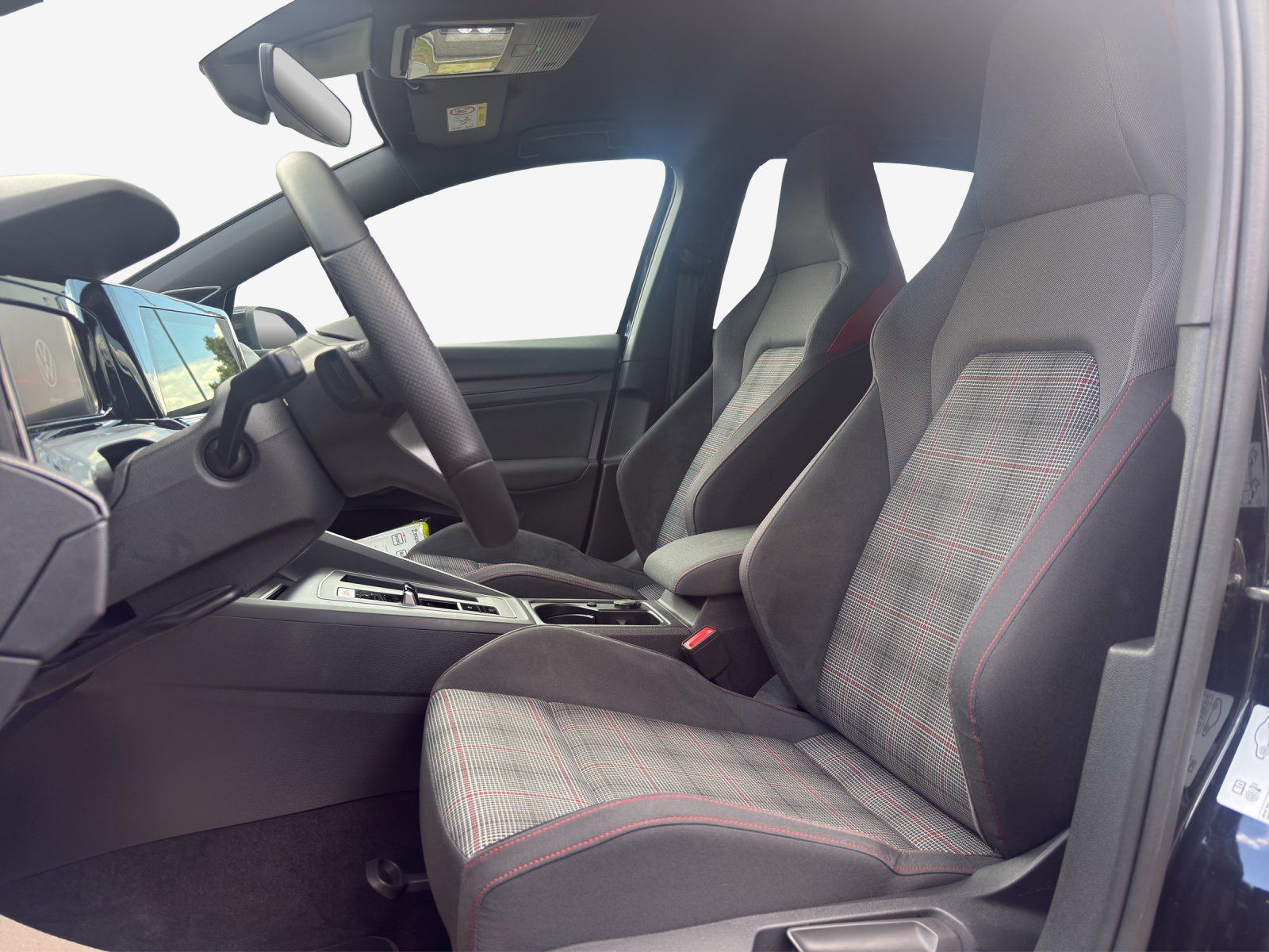 VW Golf 2.0 TSI GTI DSG-image-7