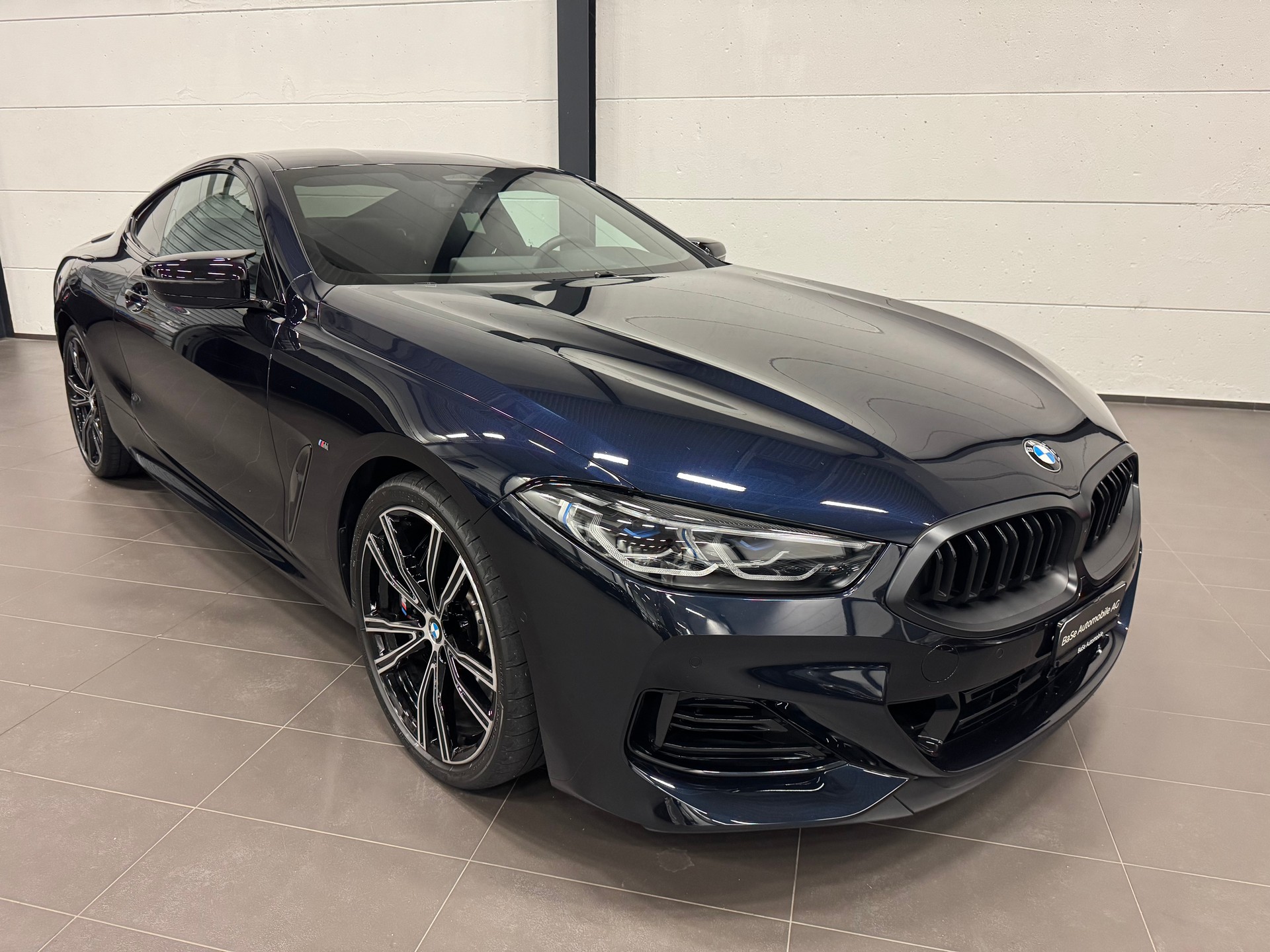 BMW M850i xDrive Steptronic-image-1