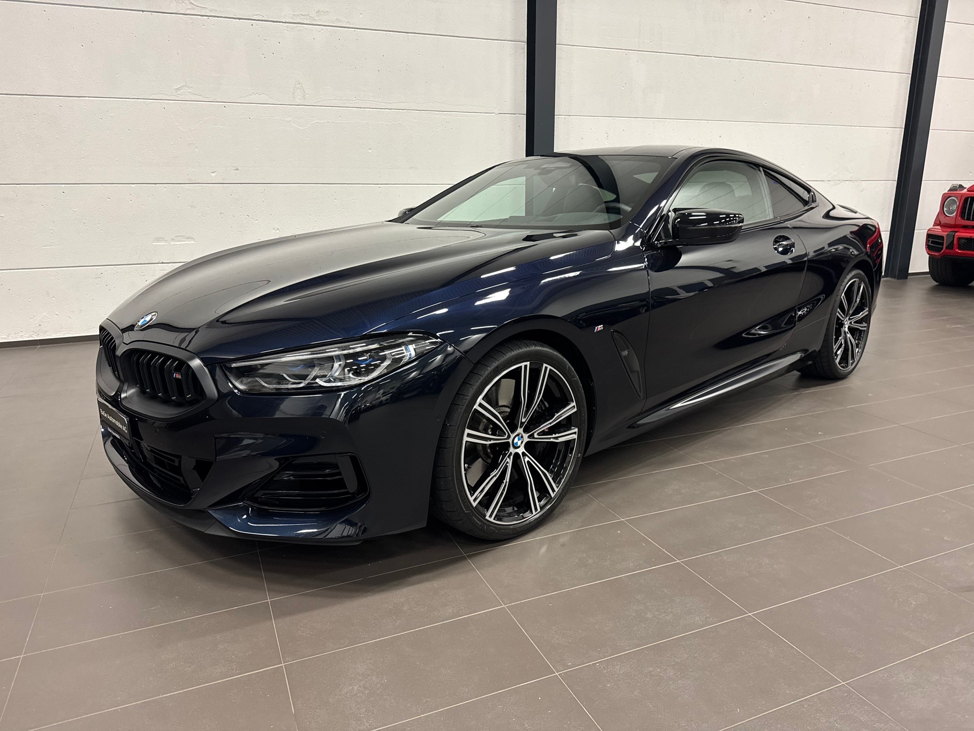 BMW M850i xDrive Steptronic-image-2