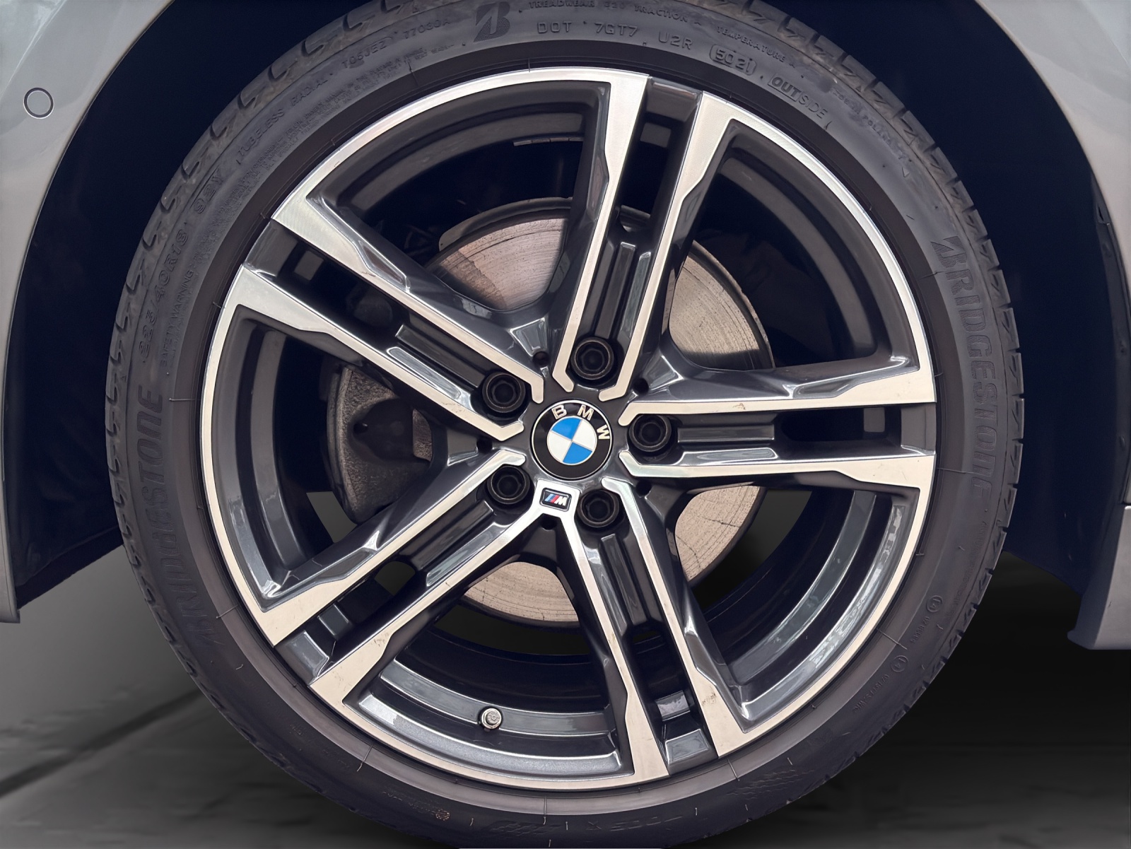 BMW 118i-image-8