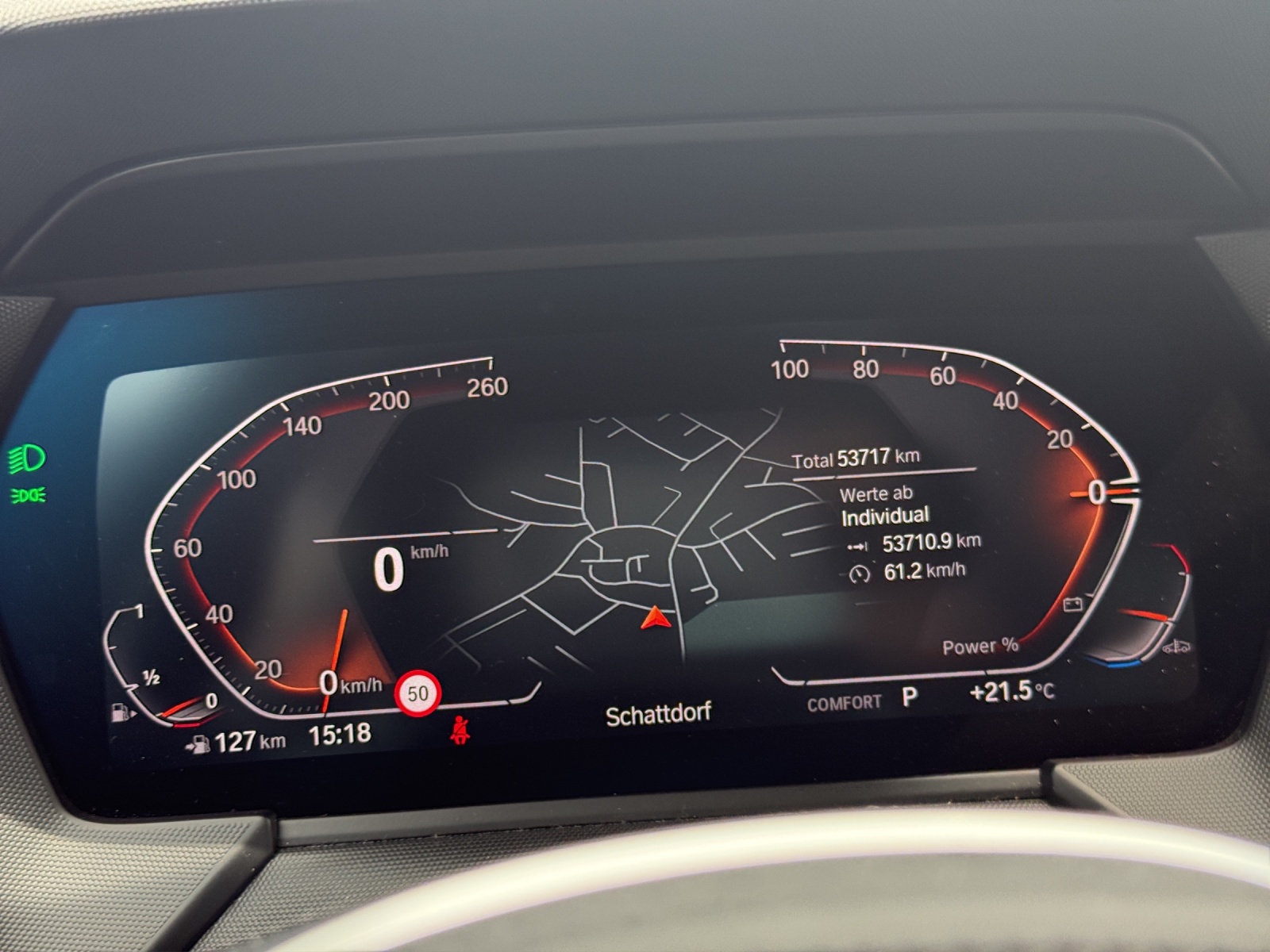 BMW 118i-image-18