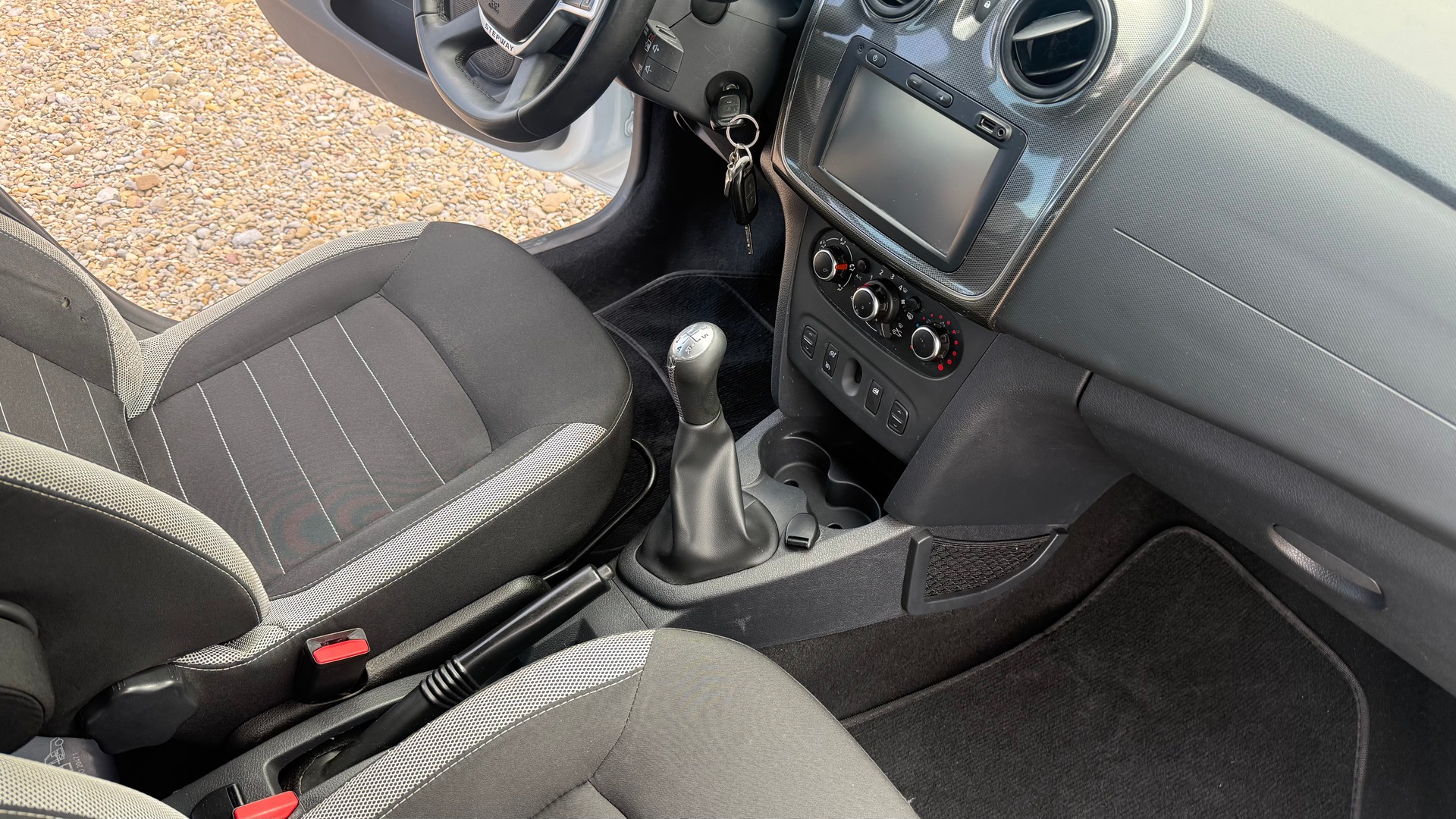 DACIA Sandero 1.5 dCi Stepway-image-5