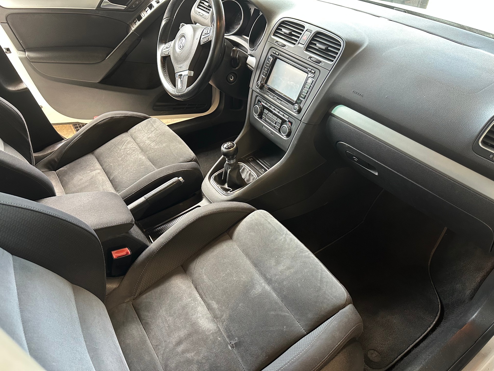 VW Golf 1.4 TSI Highline-image-9