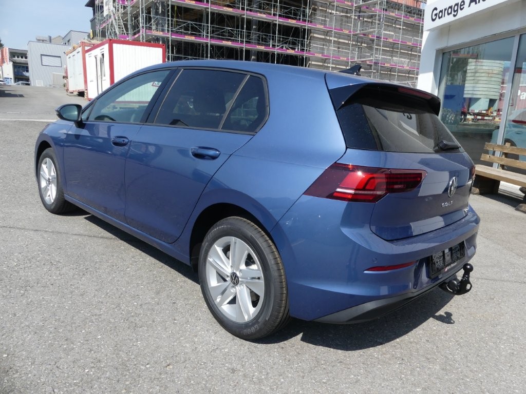 VW Golf 1.5 e TSI mHEV Value DSG-image-1