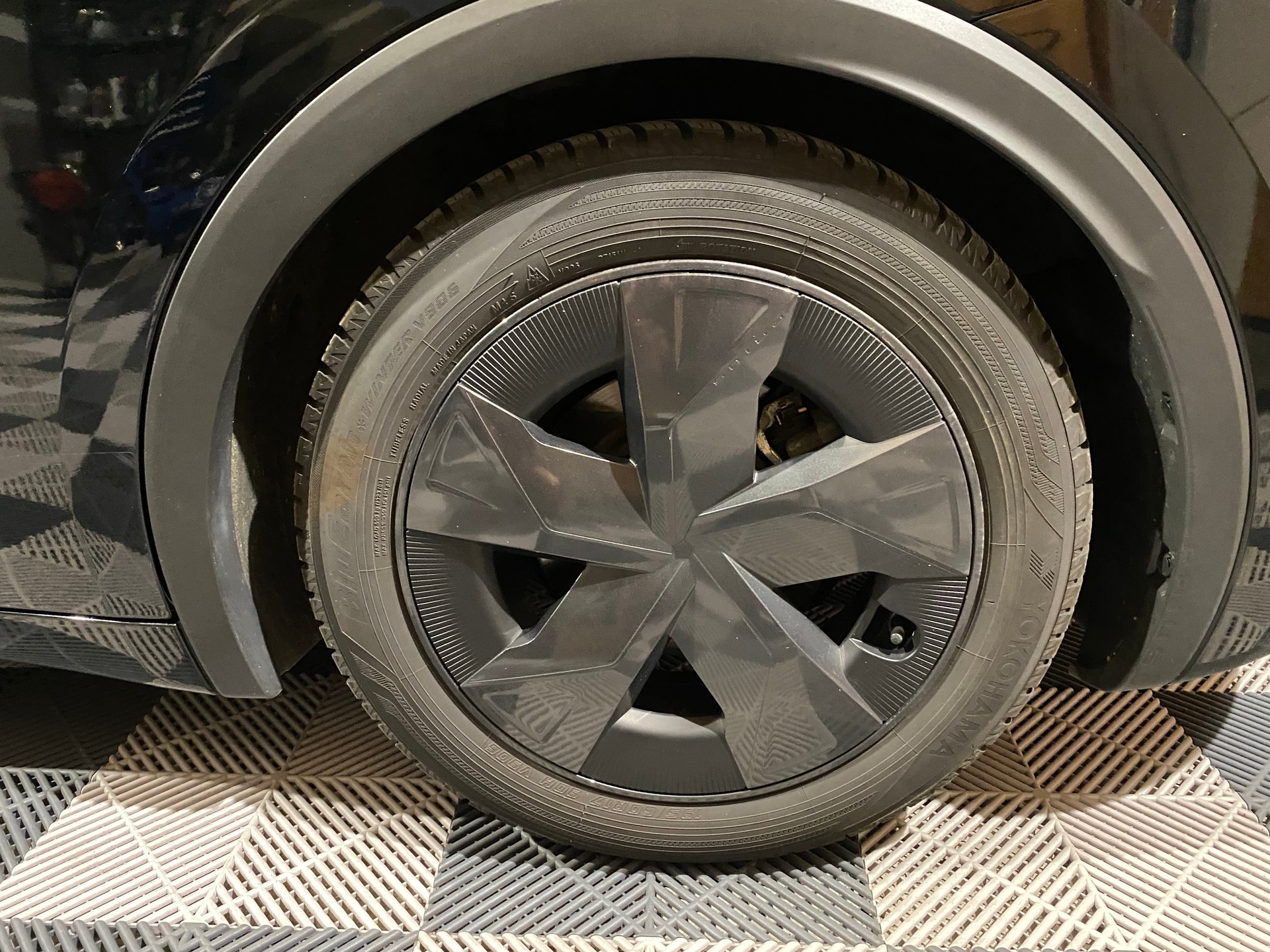 TOYOTA Prius 2.0 VVT-i Plug-in Hybrid Trend-image-12