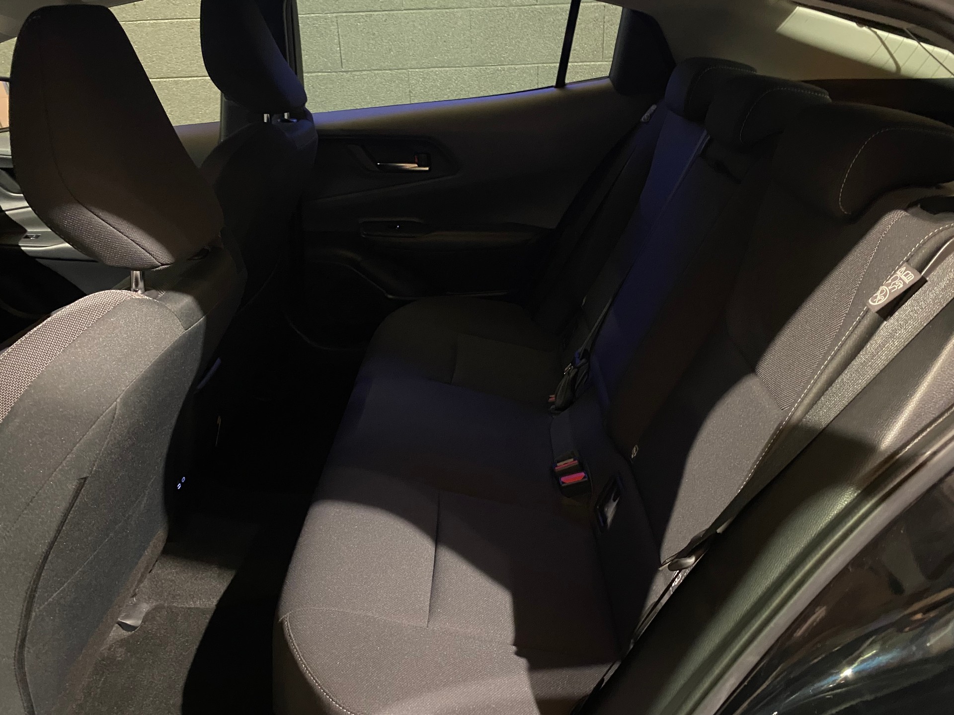 TOYOTA Prius 2.0 VVT-i Plug-in Hybrid Trend-image-17