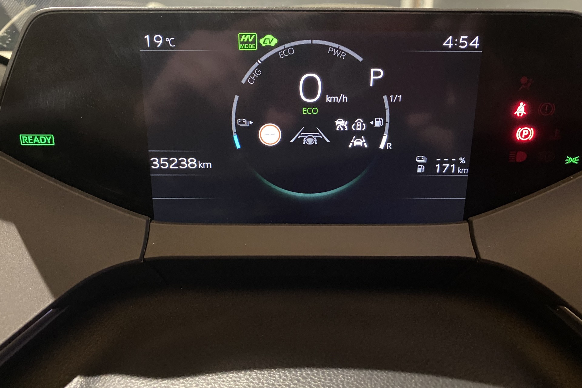 TOYOTA Prius 2.0 VVT-i Plug-in Hybrid Trend-image-21
