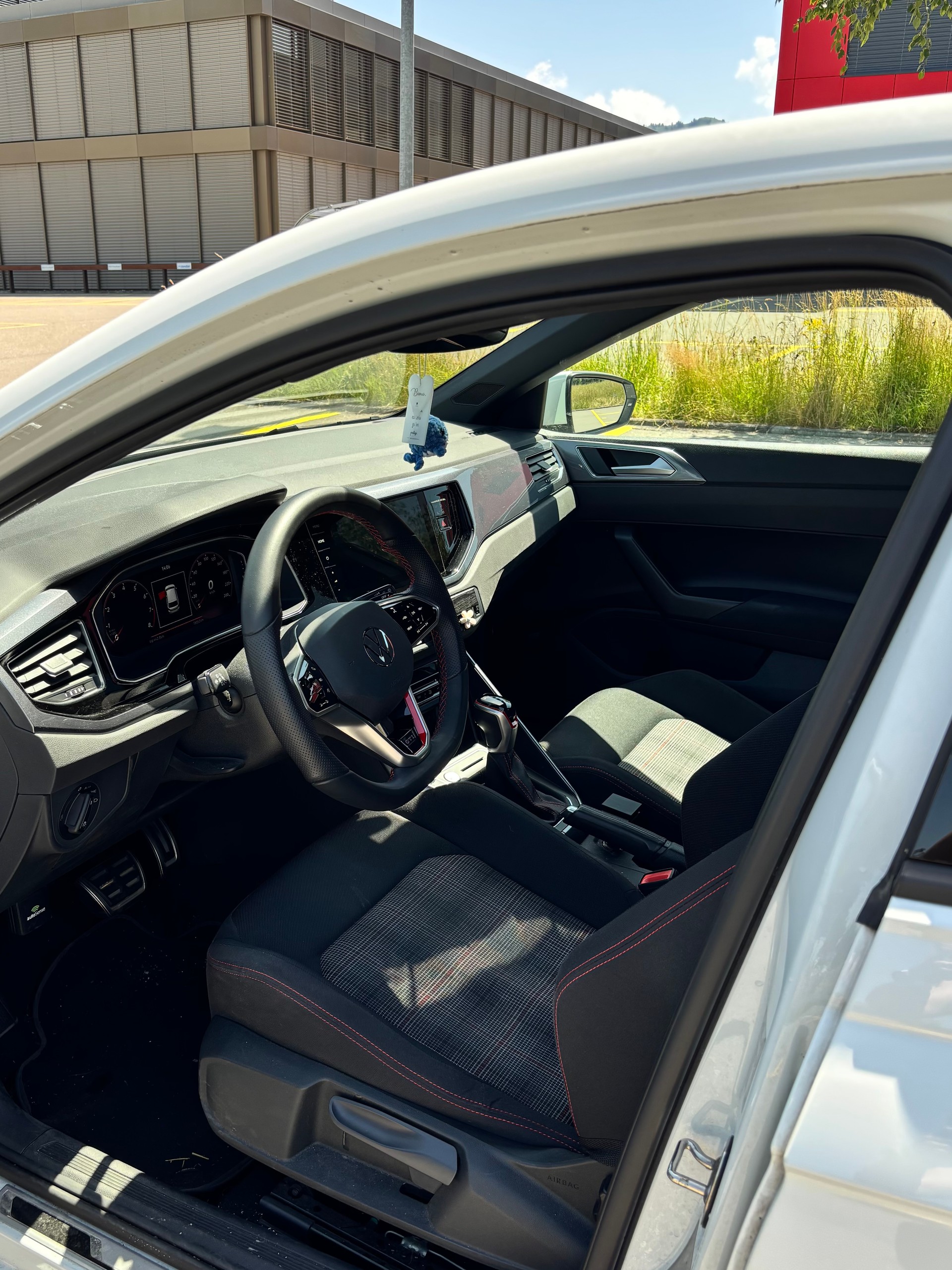 VW 2.0 TSI GTI DSG-image-5
