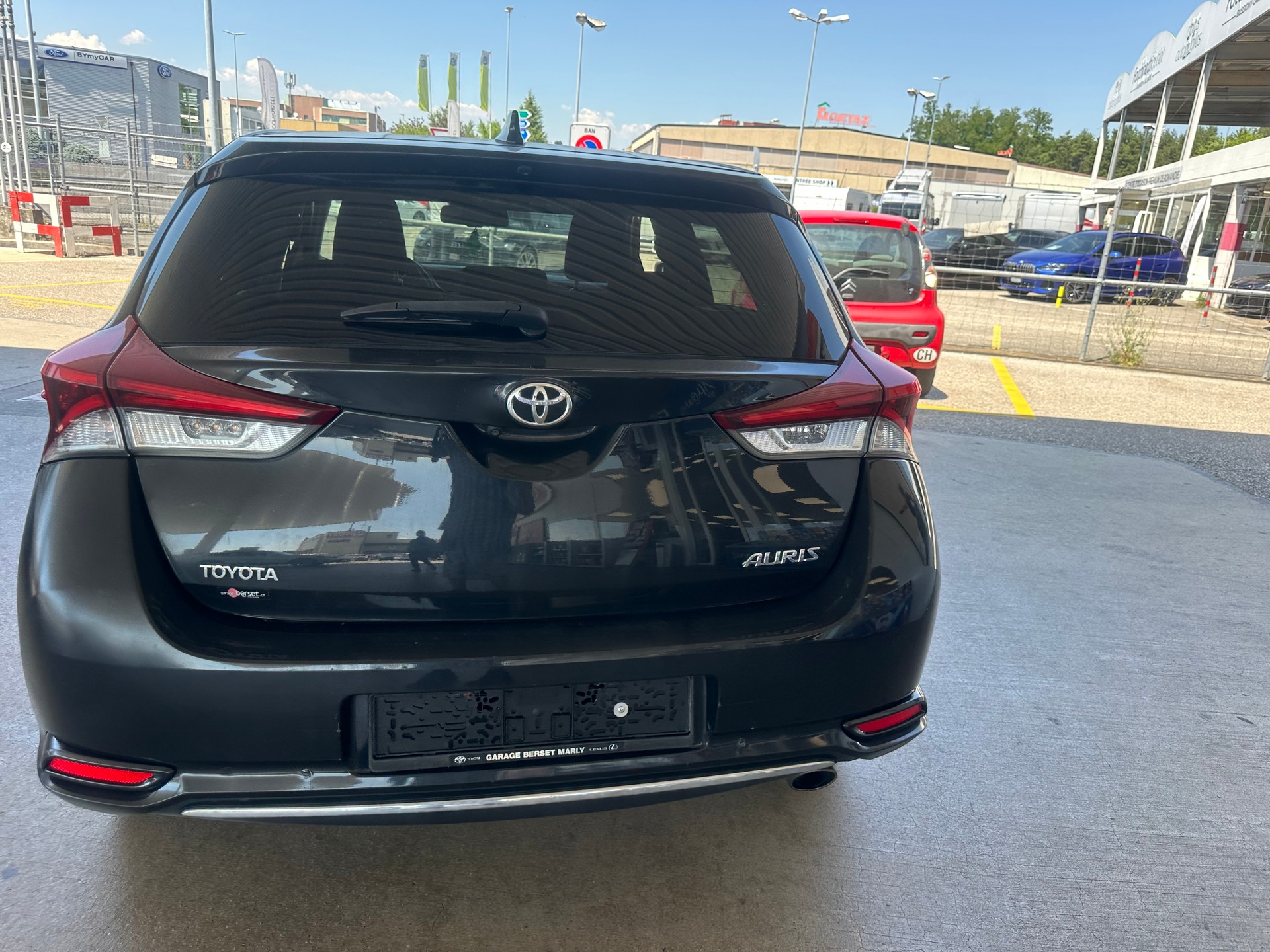 TOYOTA Auris 1.2 Turbo Swiss Trend-image-13