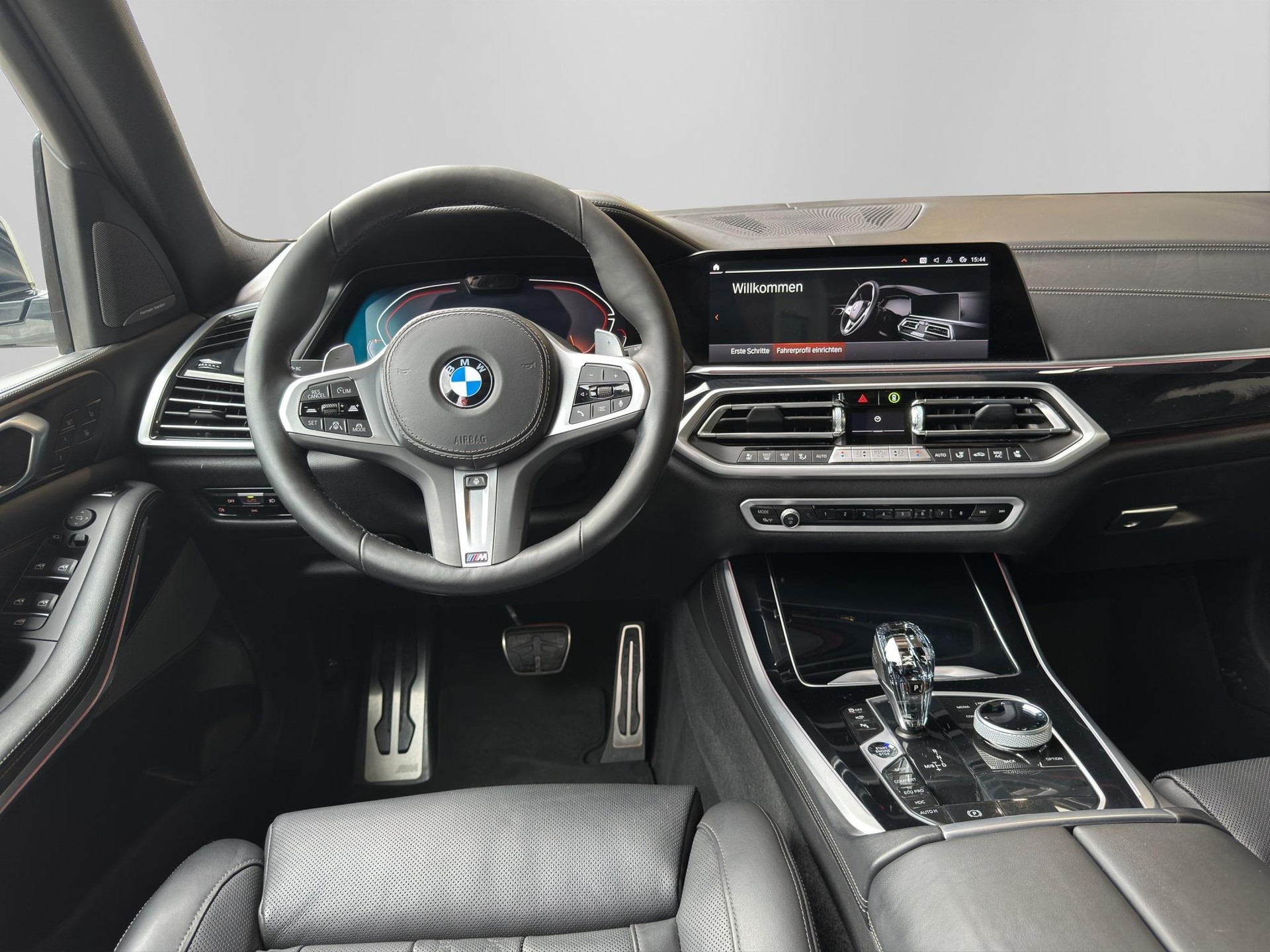 BMW X5 xDrive 48V 40d M Sport Steptronic-image-15