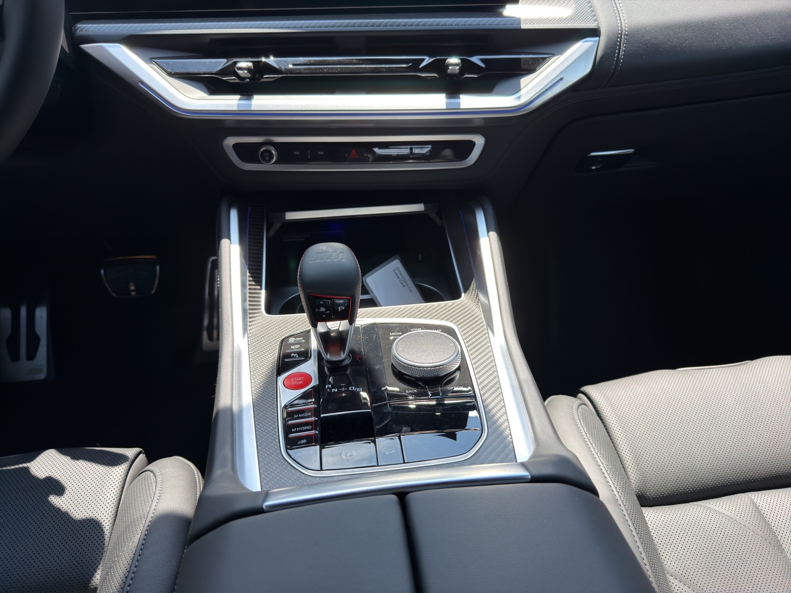 BMW XM xDrive 50e PHEV-image-14