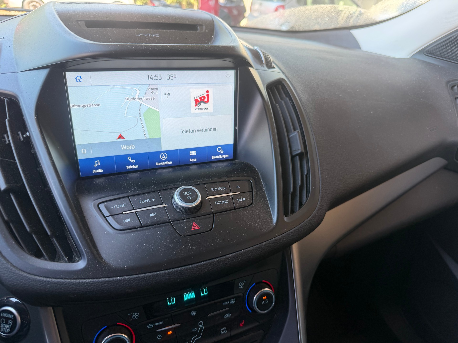 FORD Kuga 1.5 SCTi Business 2WD-image-11
