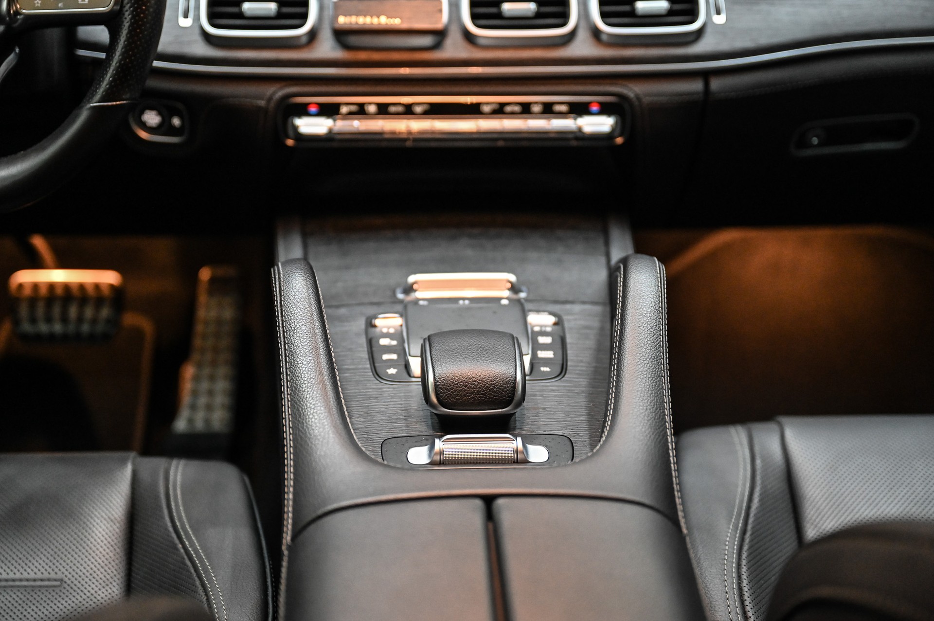 MERCEDES-BENZ GLE 400 d AMG Line 4matic-image-25