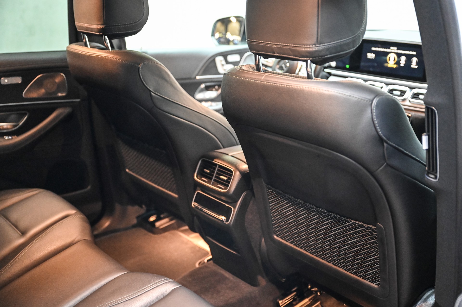 MERCEDES-BENZ GLE 400 d AMG Line 4matic-image-18